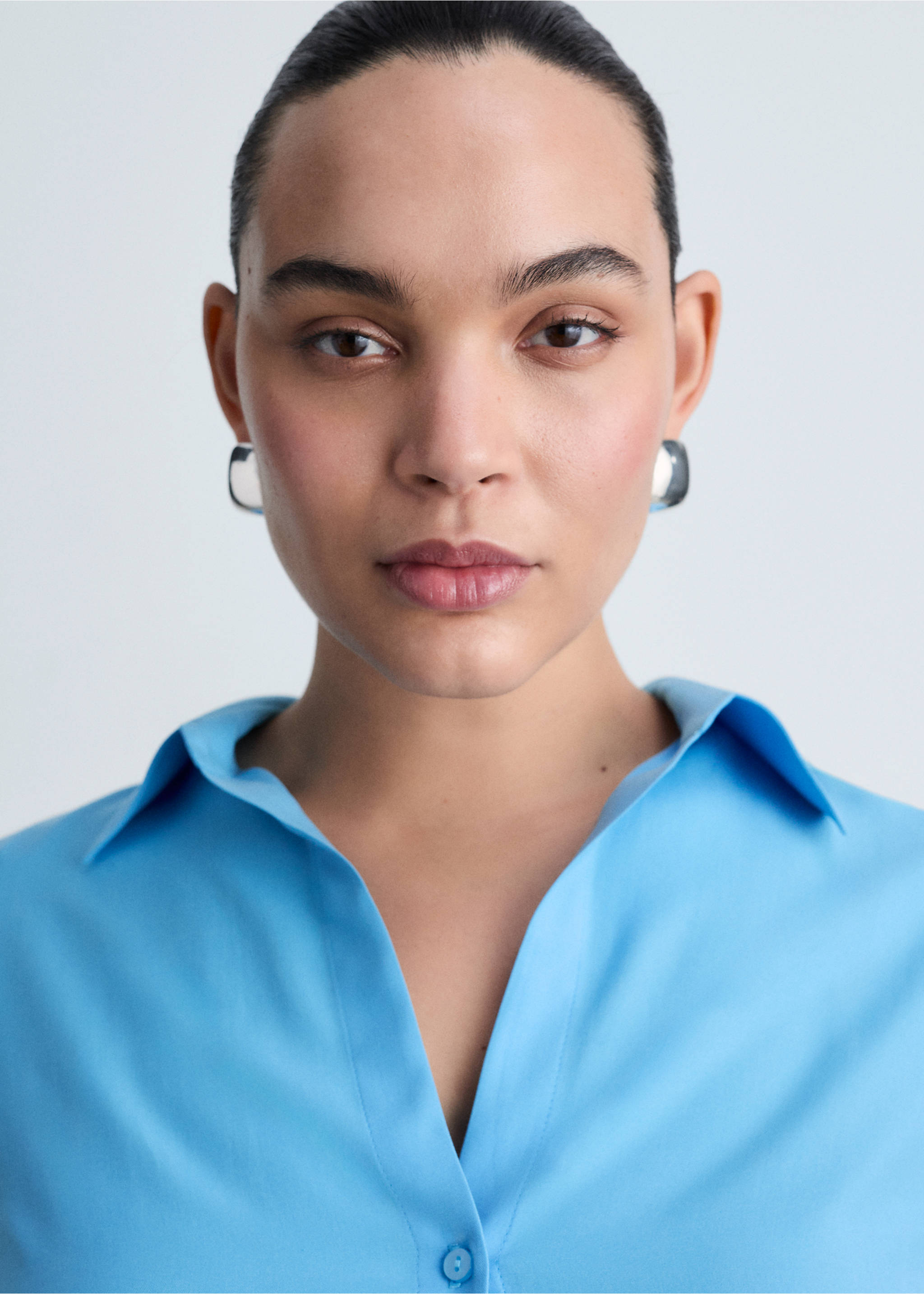 Lyocell fluid shirt - Details of the article 4, Blue. Ref: 87084067-00.