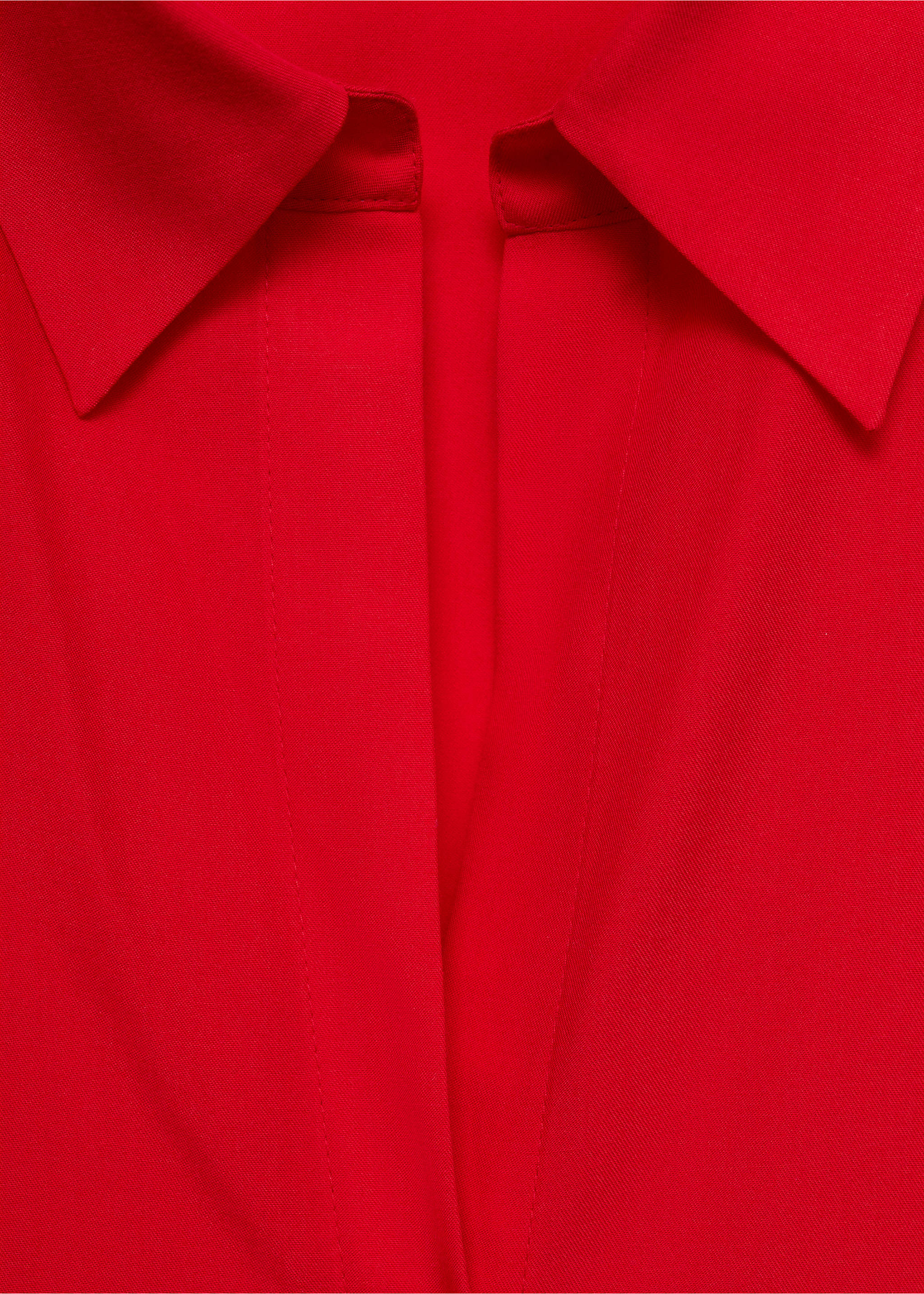 Chemise fluide Lyocell - Détail de l'article 8, Rouge. Ref: 87084067-00.