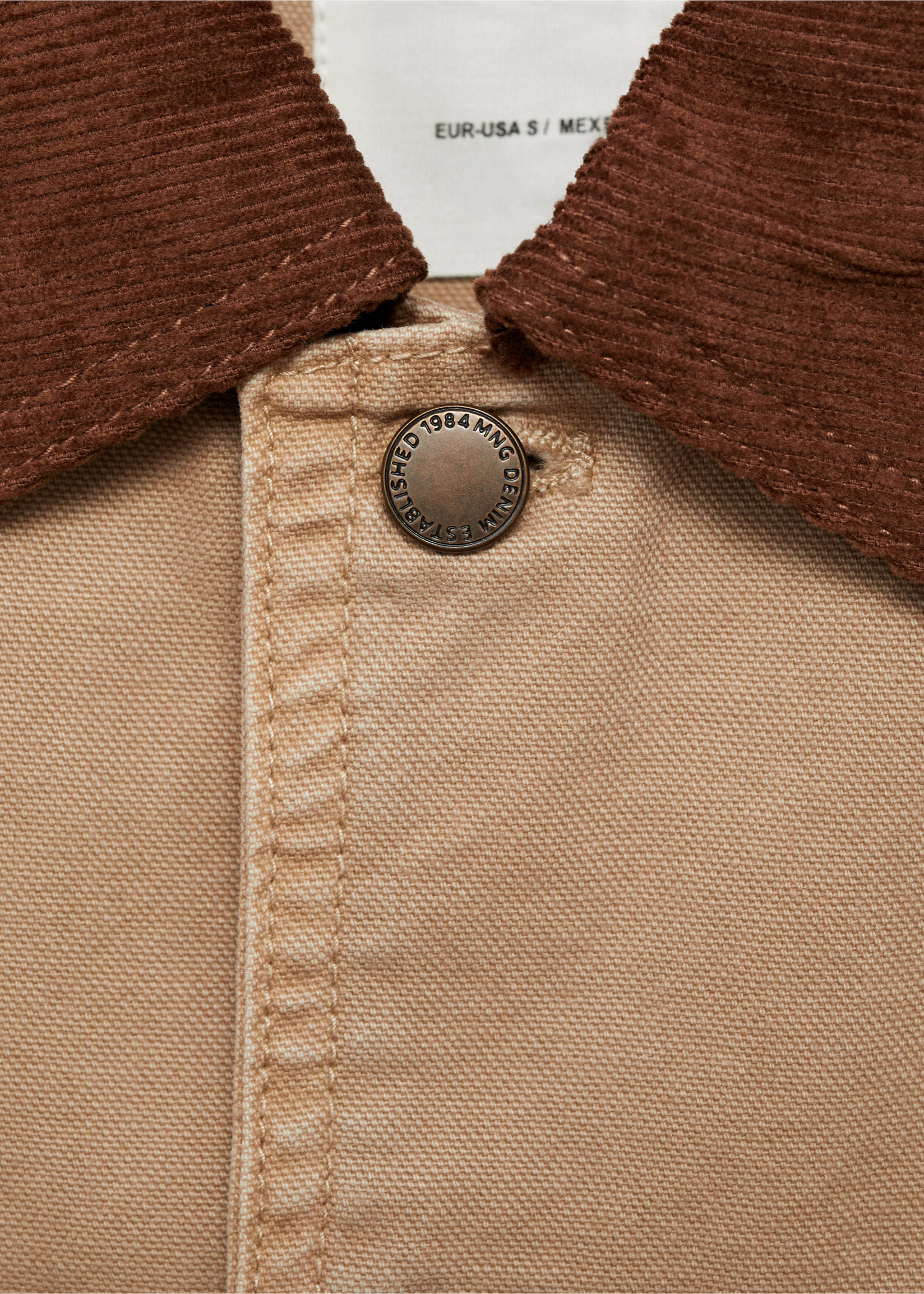 Denim parka with contrasting collar - Details of the article 8, Sand. Ref: 87084070-00.