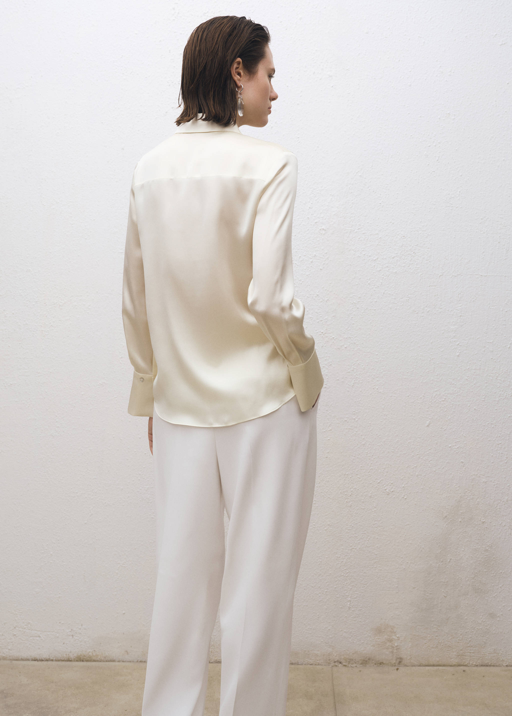 Chemise soie satinée - Verso de l’article