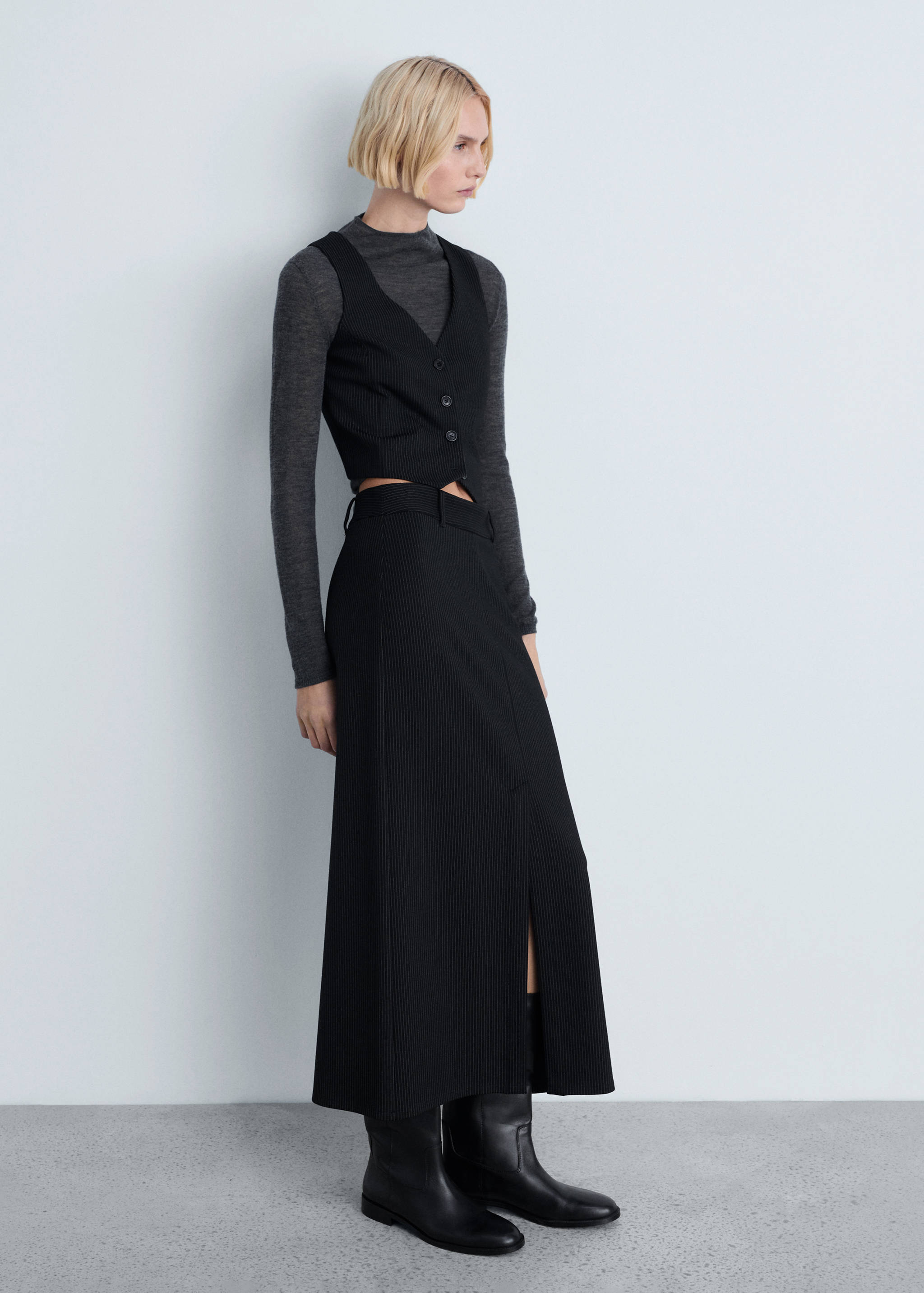 Pinstriped suit vest - General plane