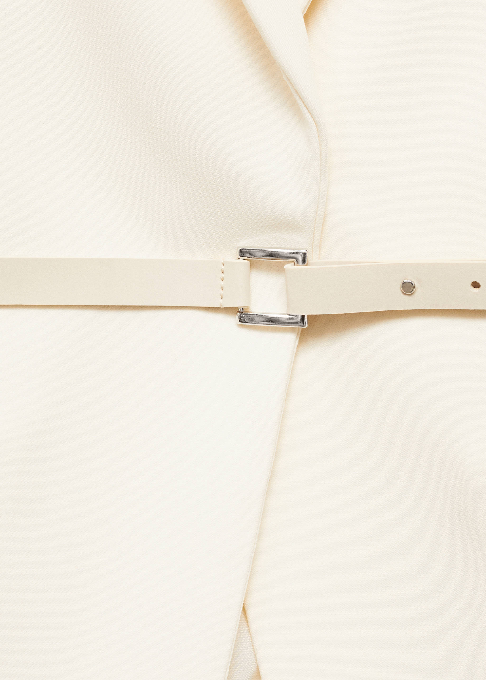 Strukturerad blazer med bälte - Detaljer om artikeln 8