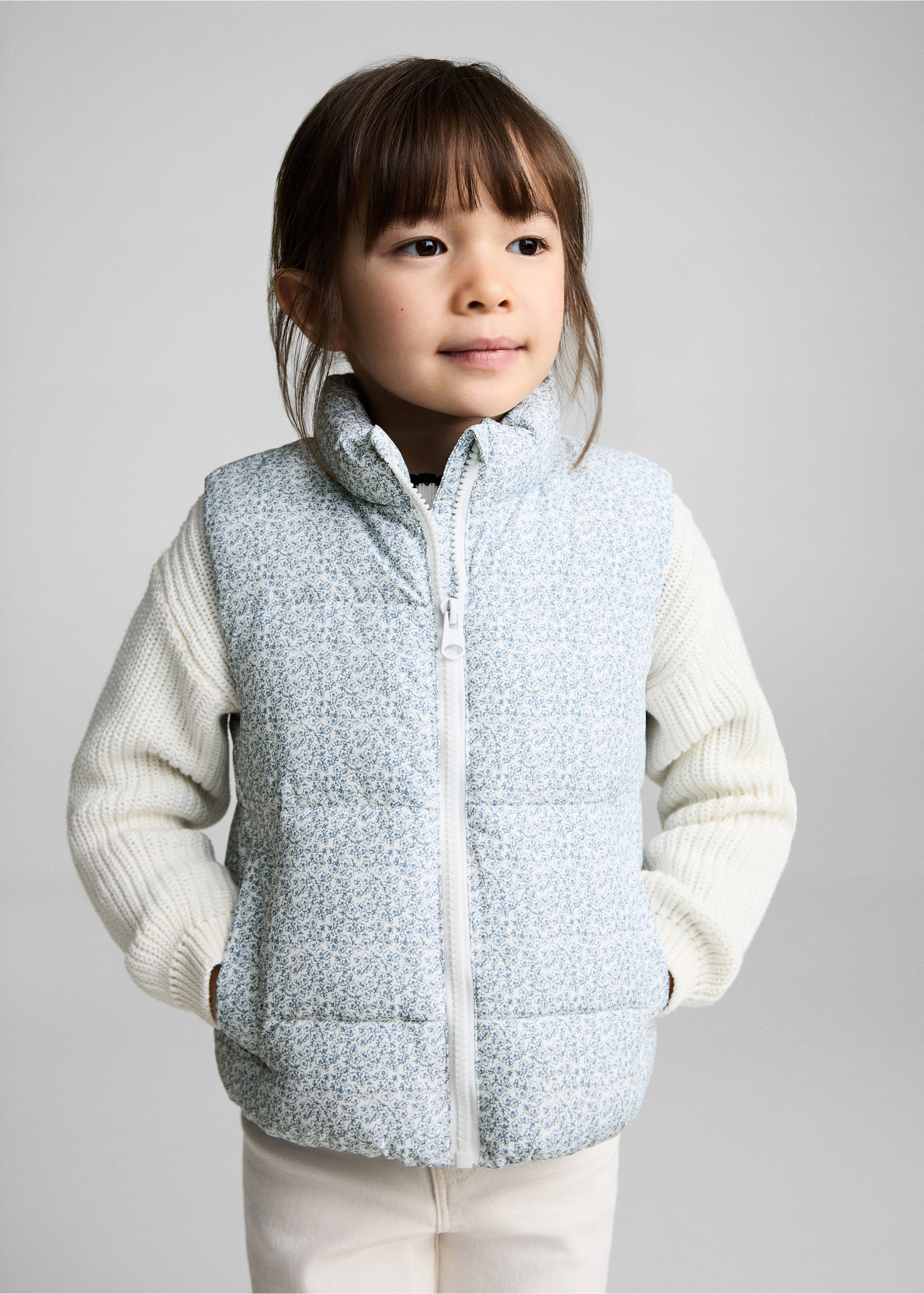Printed quilted gilet - Medium plane, White. Ref: 87084391-00.