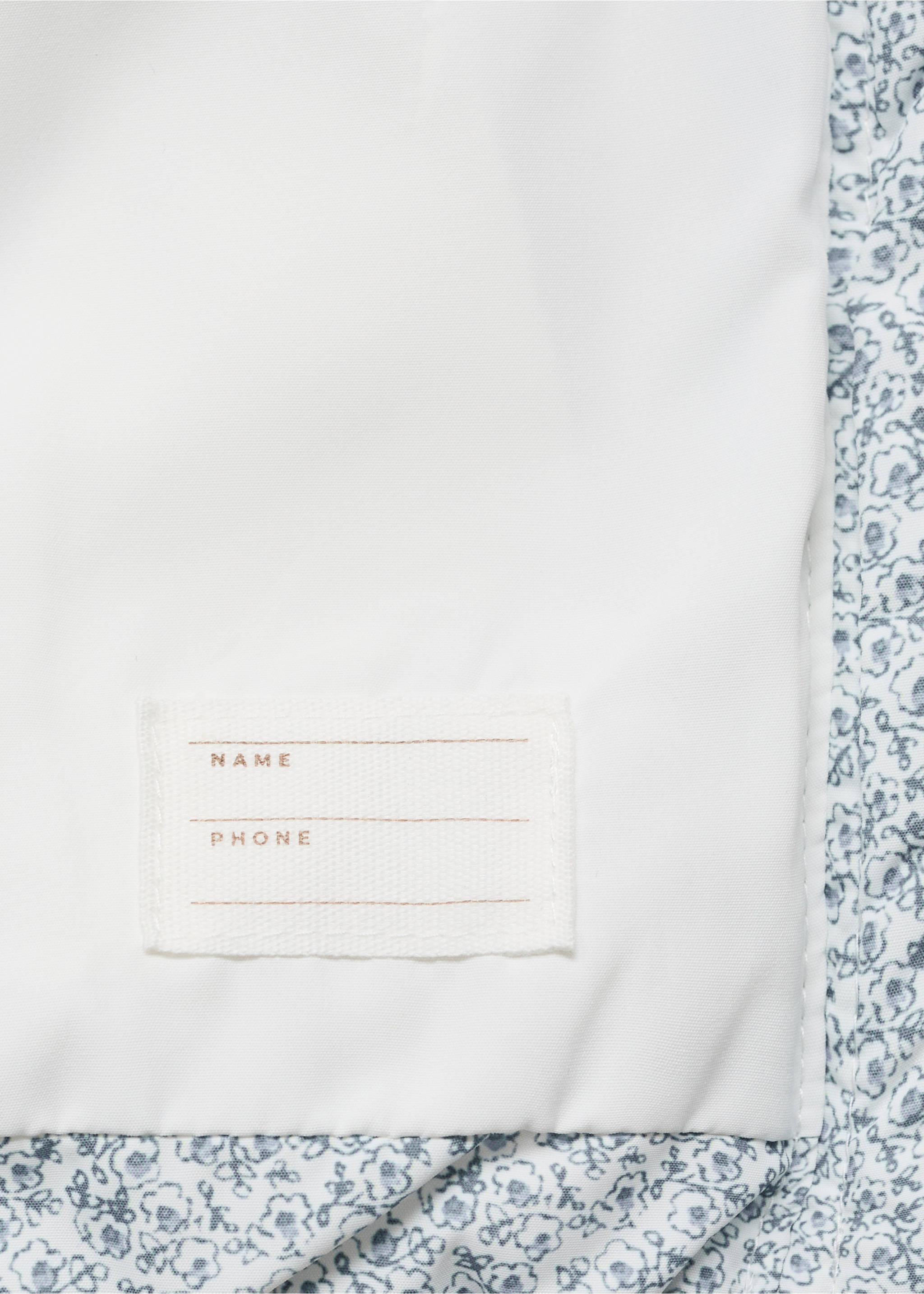 Printed quilted gilet - Details of the article 0, White. Ref: 87084391-00.