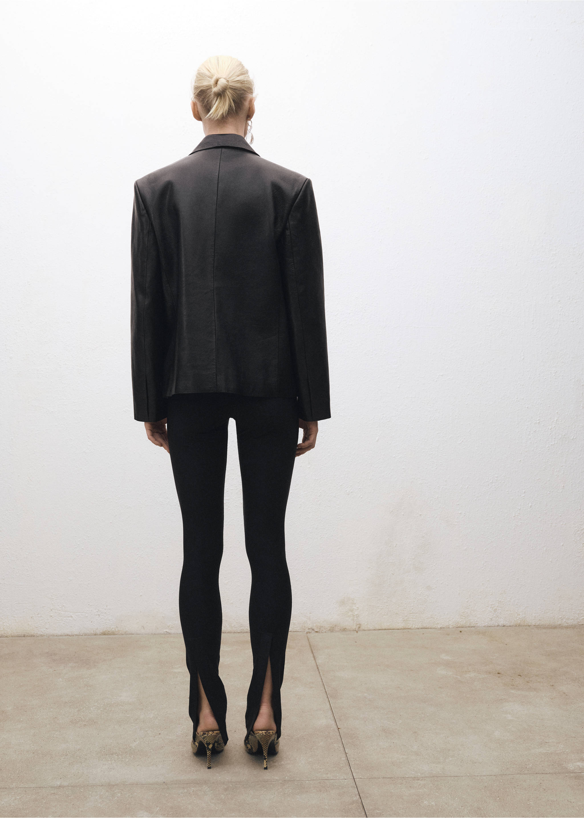 Leggings with zip - Reverse of the article, Black. Ref: 87084420-00.
