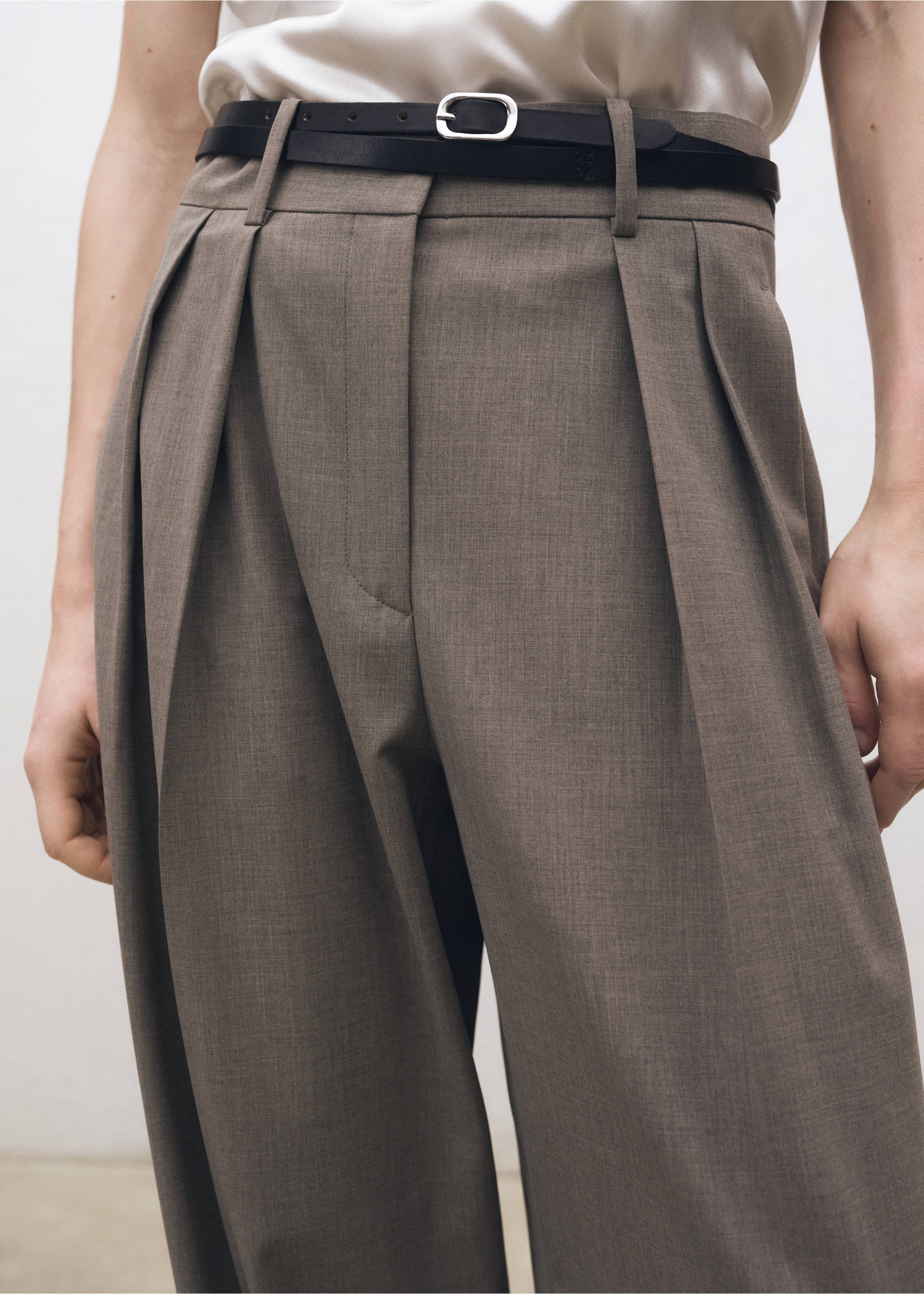 Wide leg wool-blend suit pants - Details of the article 3, Medium Brown. Ref: 87084426-00.