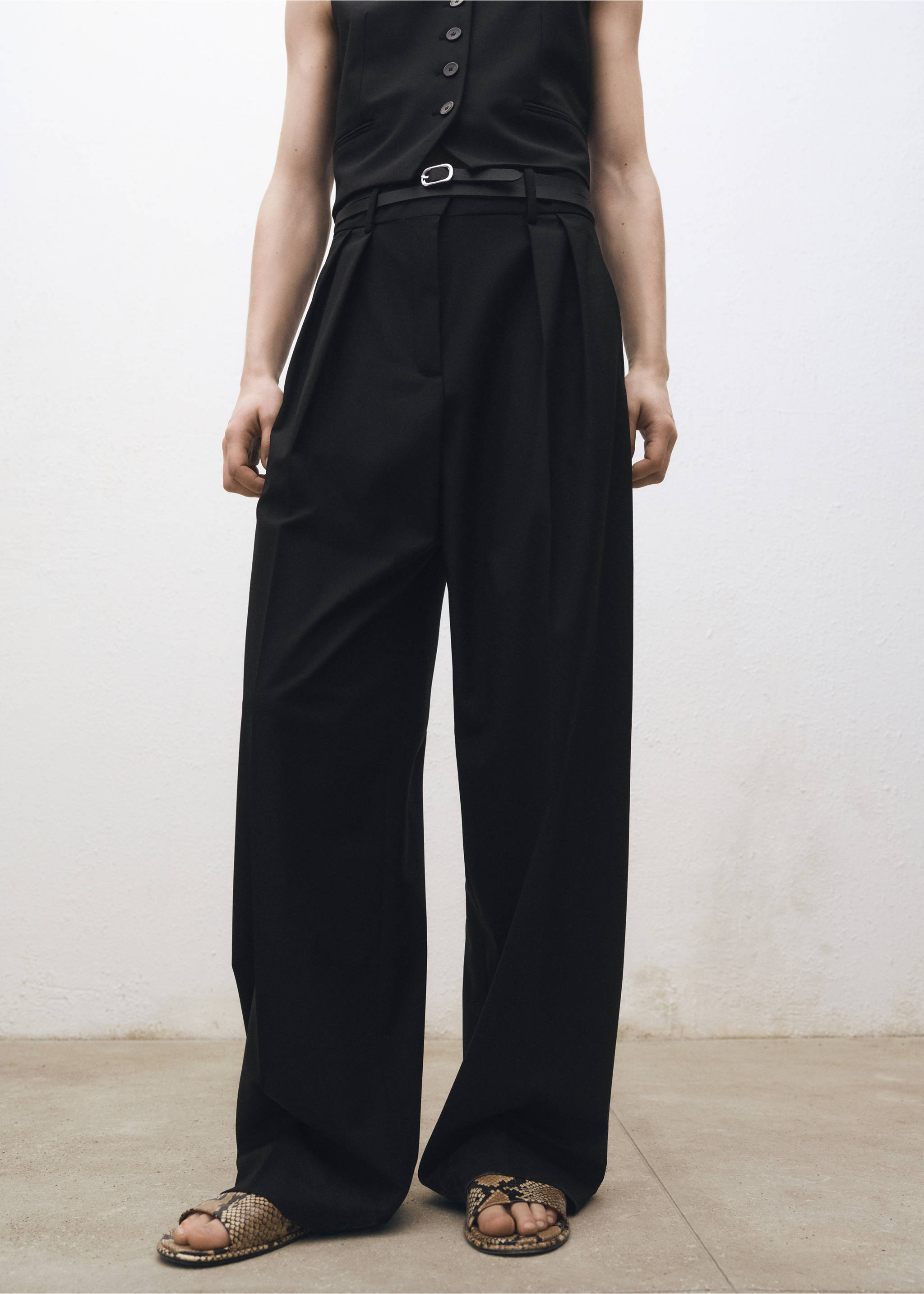Wide leg wool-blend suit pants - Medium plane, Black. Ref: 87084426-00.