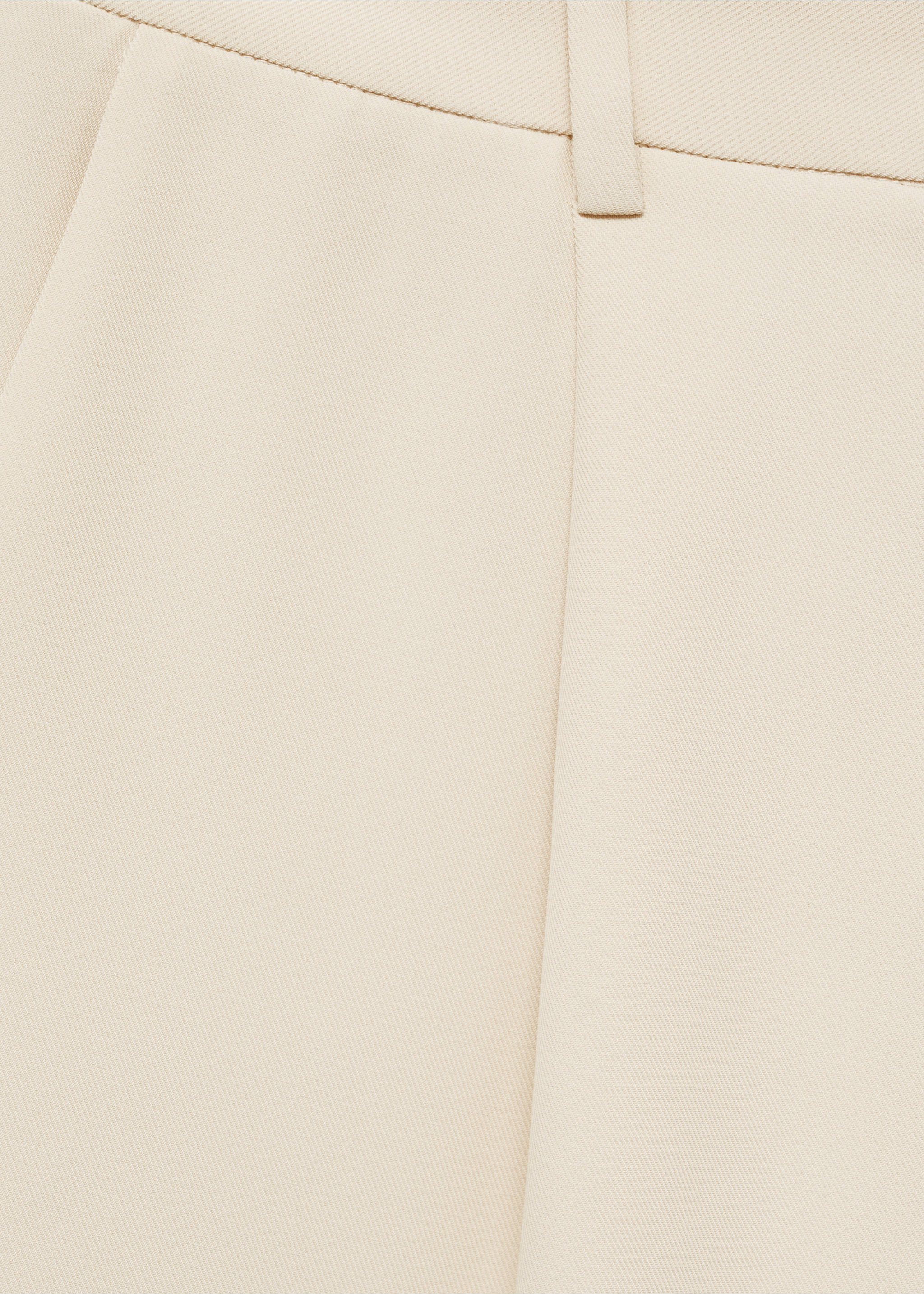 High-waisted suit shorts - Details of the article 8, White. Ref: 87084782-00.