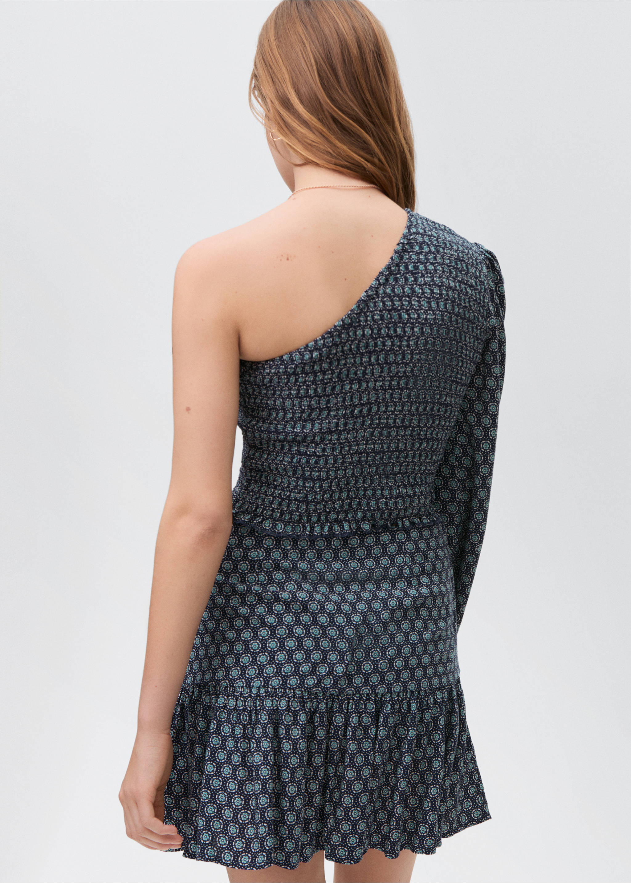 Ruffled asymmetrical blouse - Reverse of the article, Dark Navy. Ref: 87084787-00.