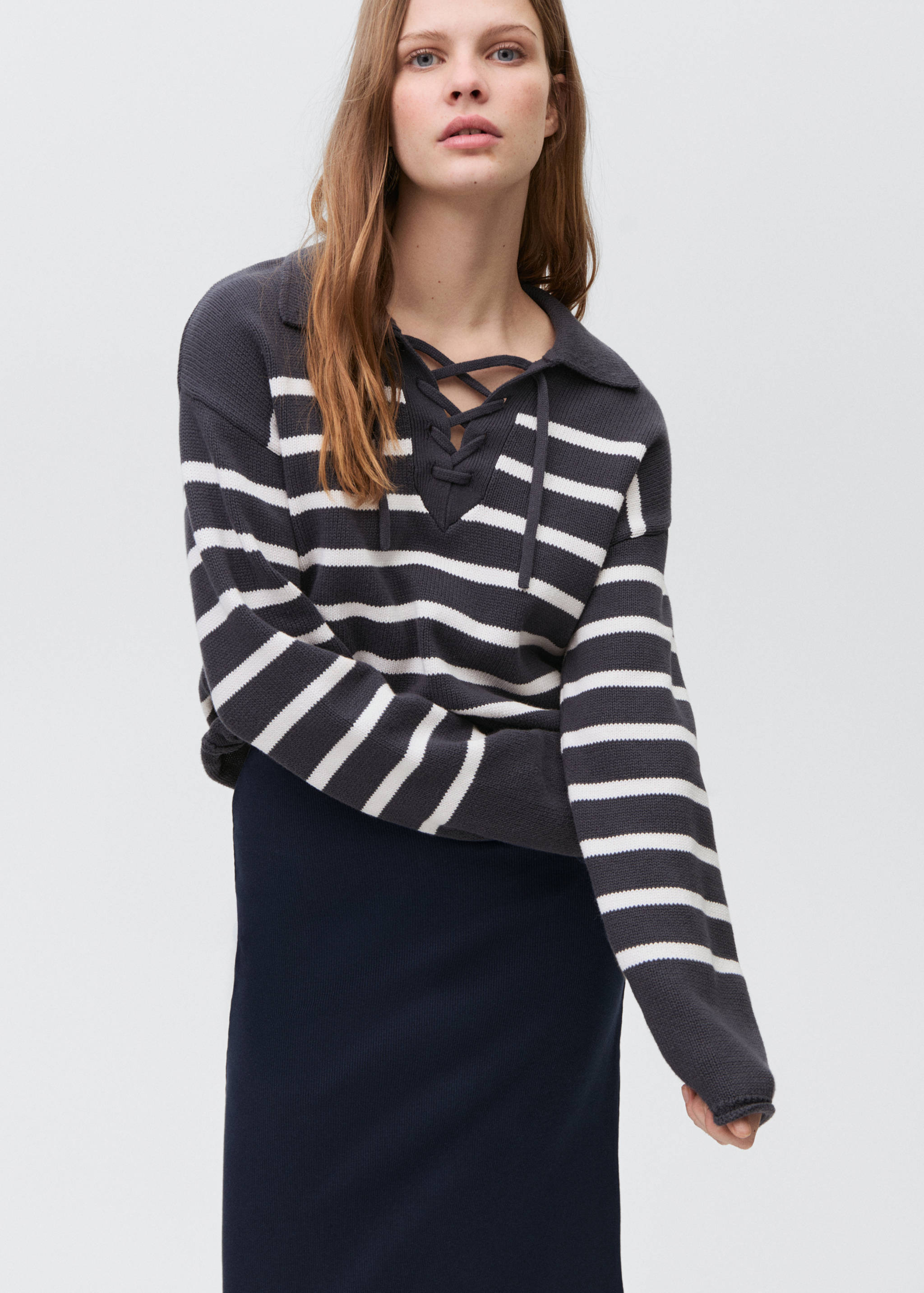 Long skirt with side slit - Details of the article 1