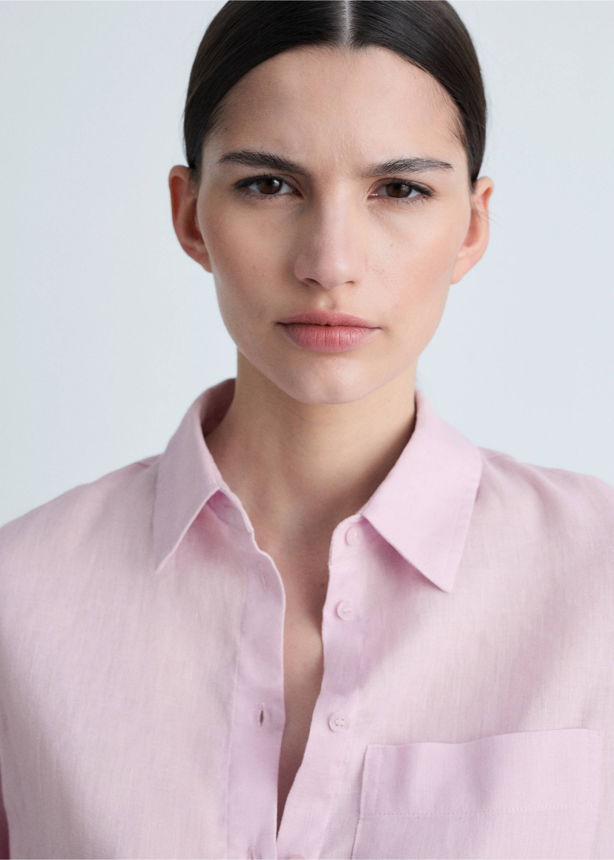 Pocket linen shirt - Details of the article 1, Lilac. Ref: 87085729-00.