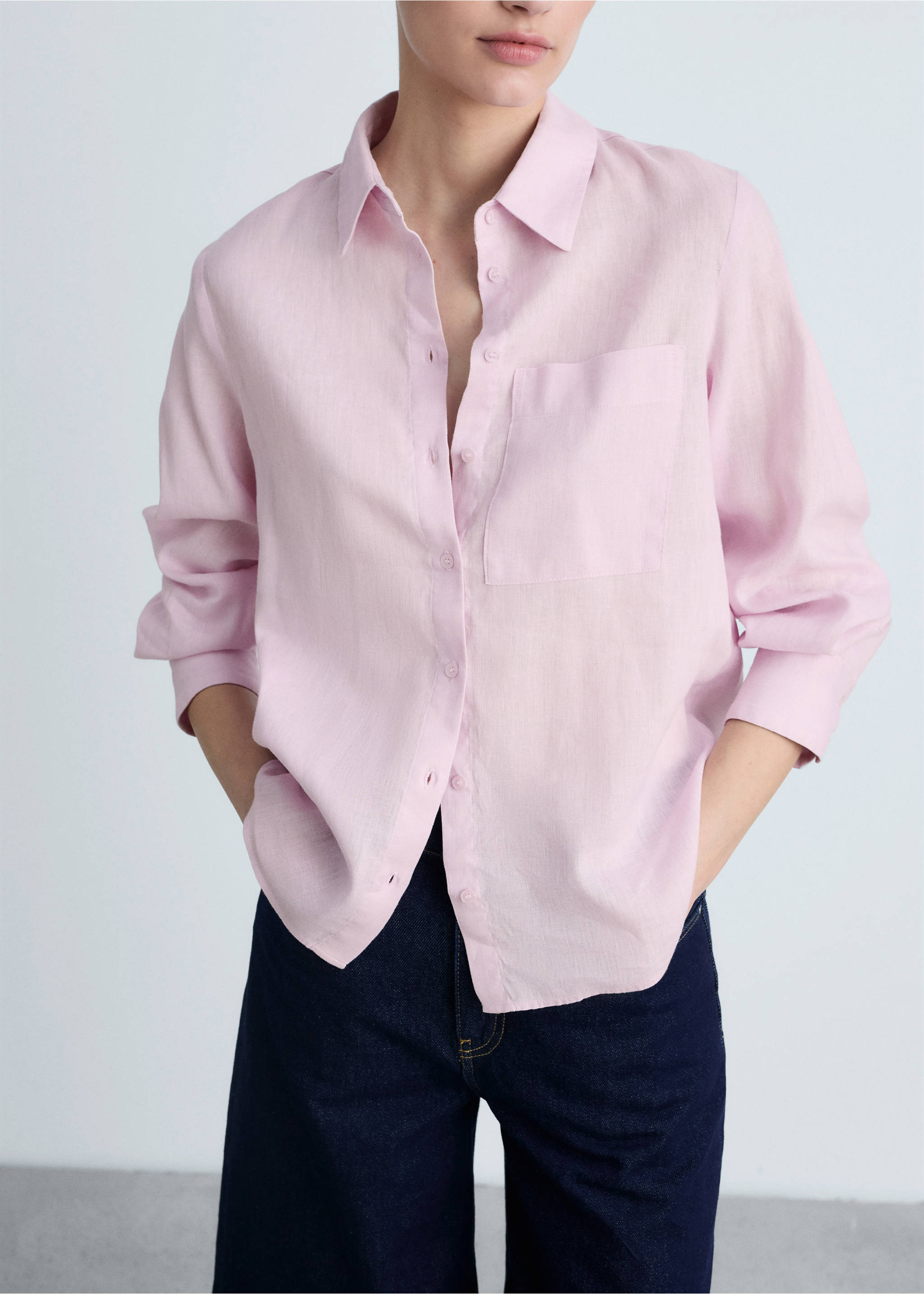 Pocket linen shirt - Details of the article 2, Lilac. Ref: 87085729-00.