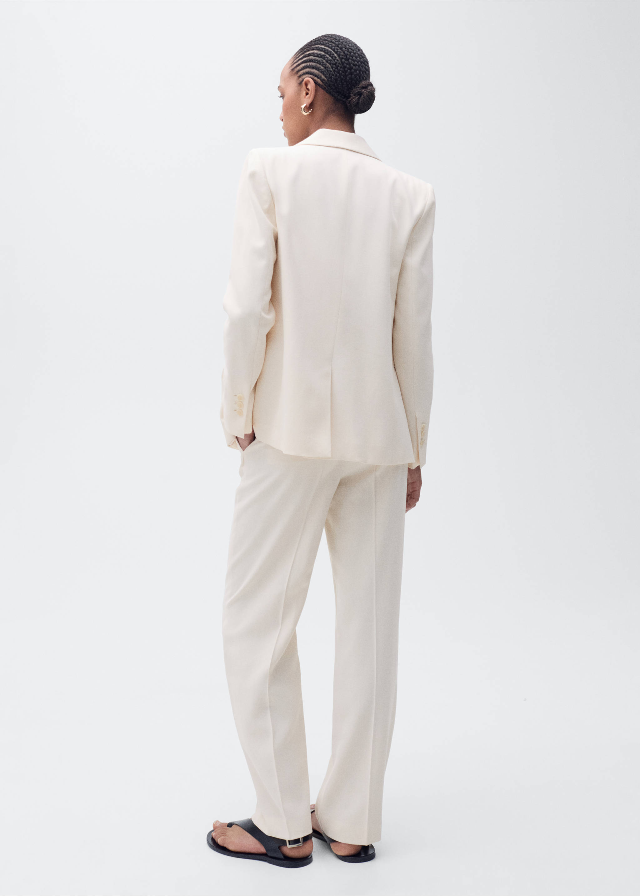 Straight suit trousers - Reverse of the article, Ecru. Ref: 87085735-00.