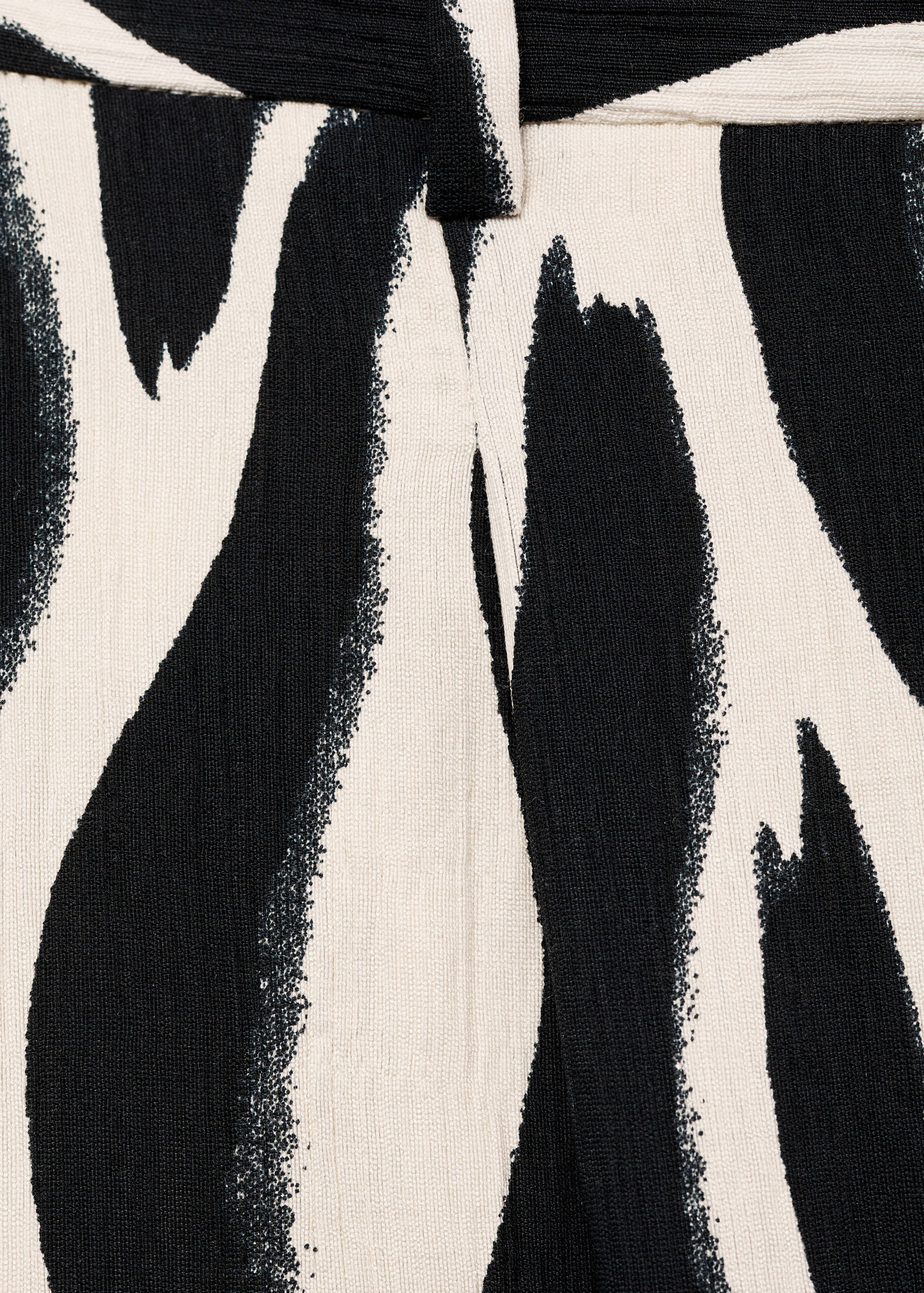 Rechte broek met zebraprint - Detail van het artikel 8