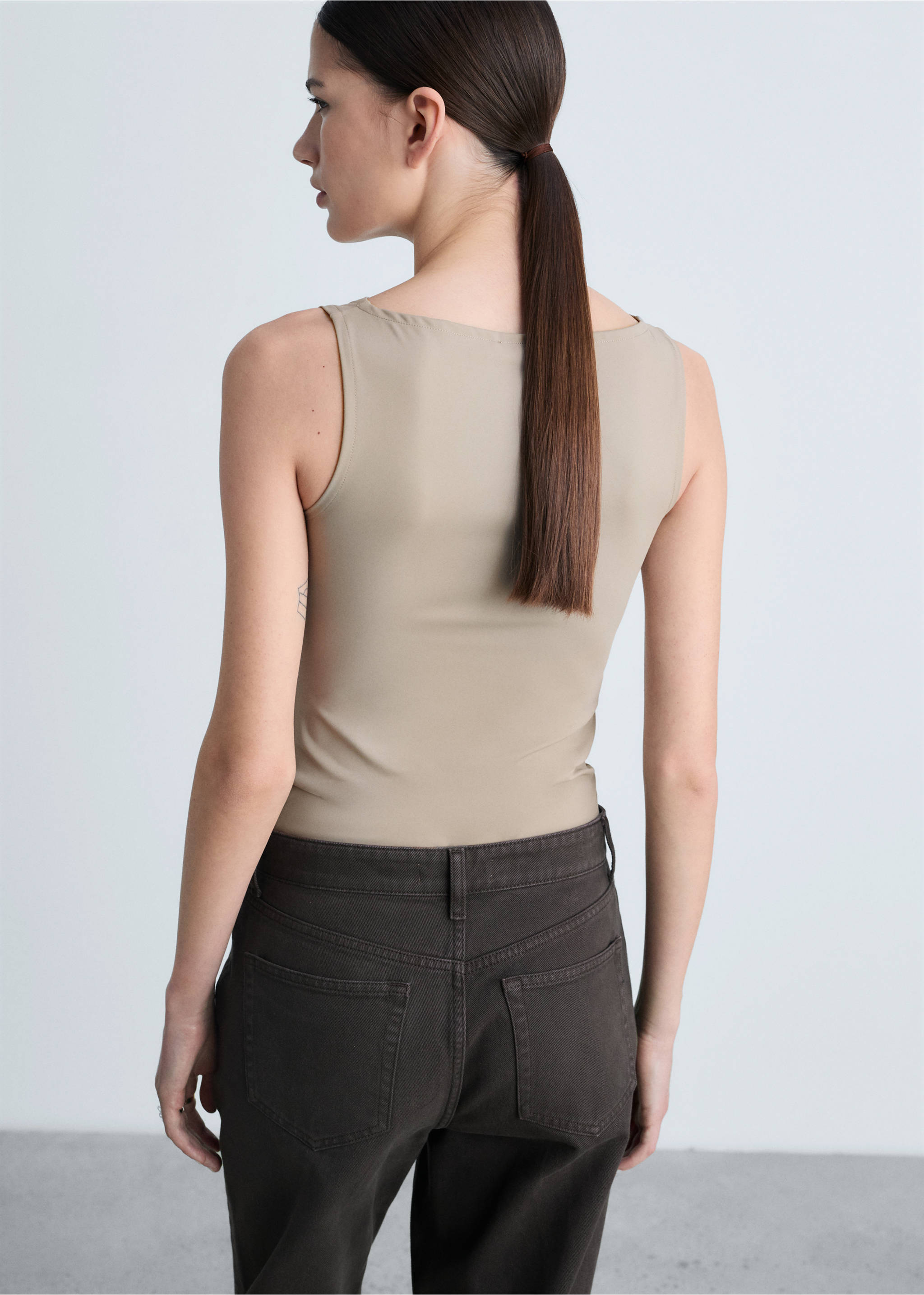 Boat-neck strapless top - Reverse of the article, Light/Pastel Brown. Ref: 87085746-00.
