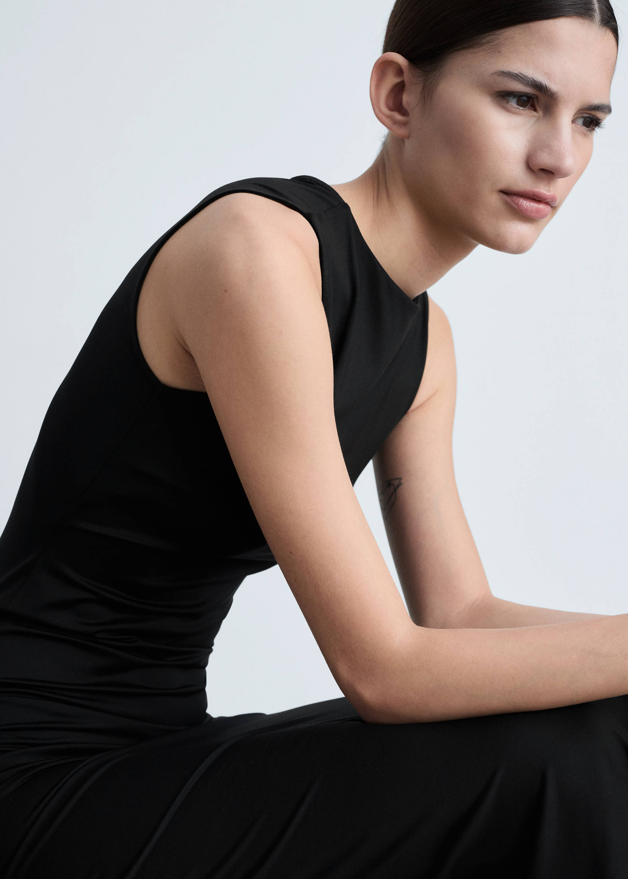 Robe longue ouverture arrière - Détail de l'article 1