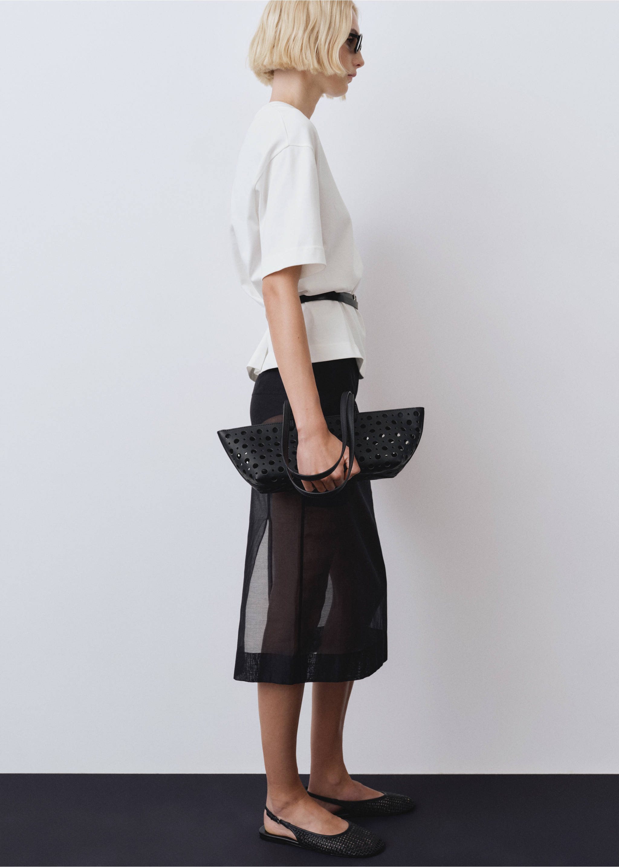 Oversized cotton t-shirt - Details of the article 3, Off White. Ref: 87085756-00.