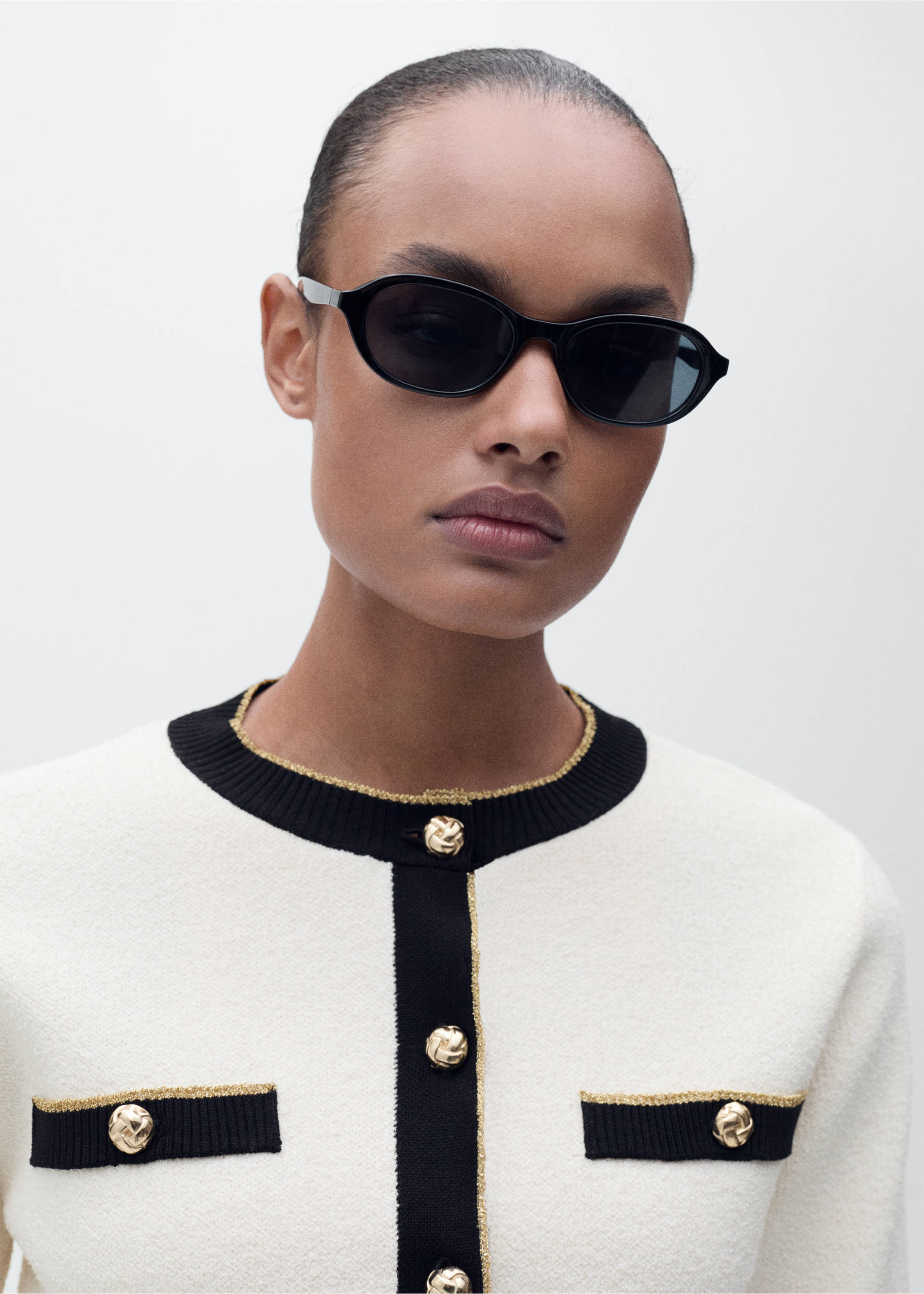 Knitted cardigan with double trim - Details of the article 1, Ecru. Ref: 87085762-00.