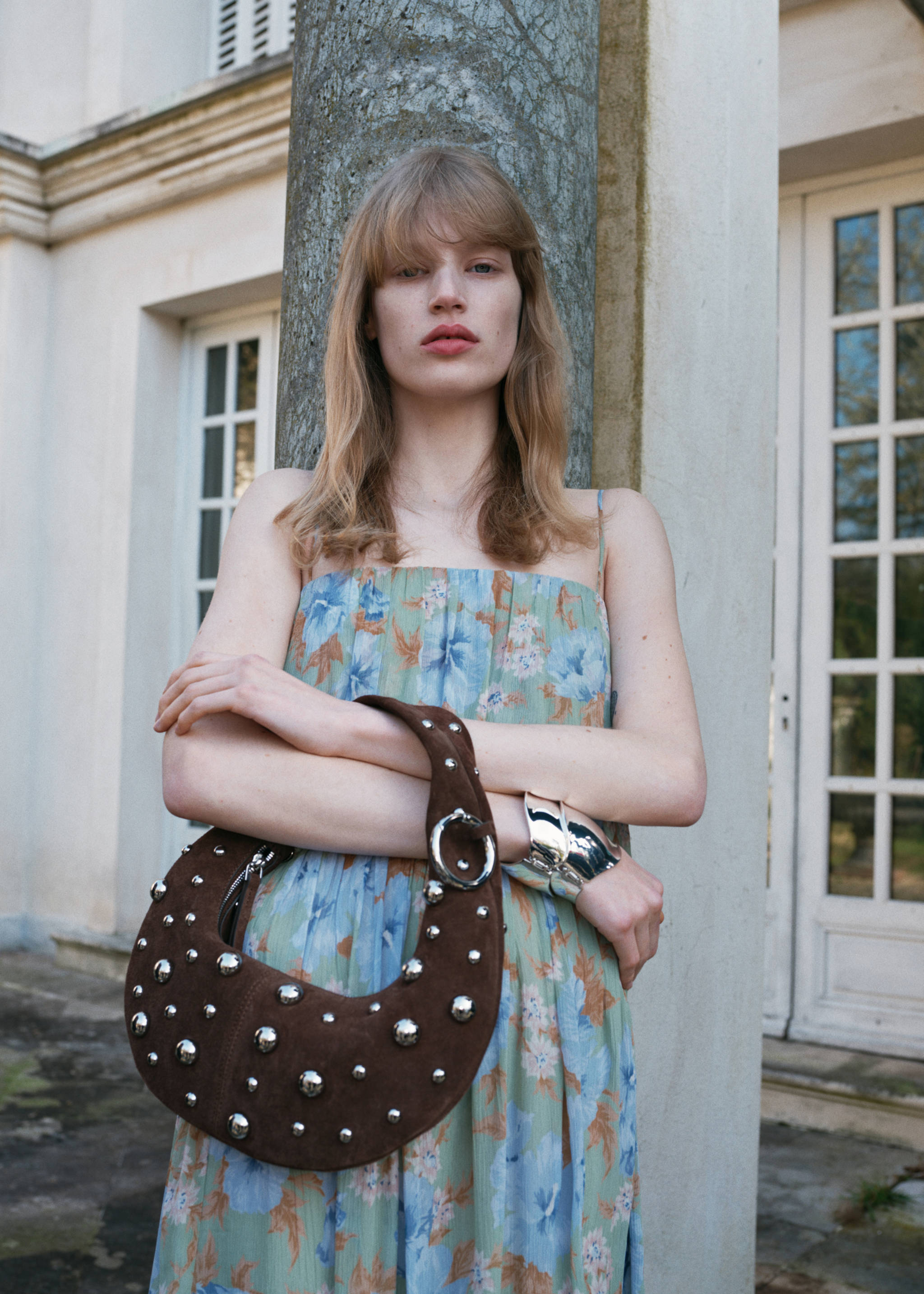 Leather handbag with metallic-balls appliqué - General plane, Chocolate. Ref: 87085763-00.