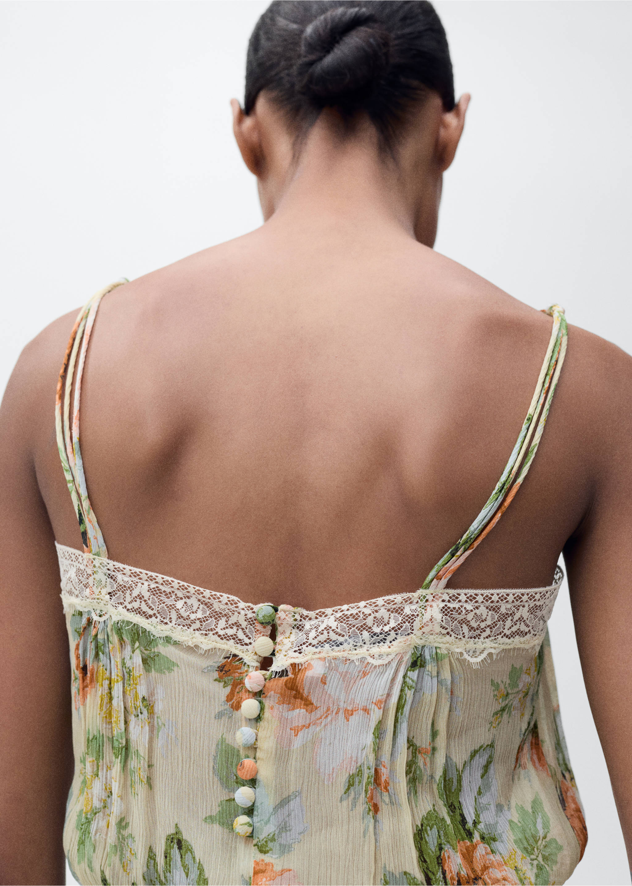 Long floral jumpsuit with puffed hem - Details of the article 1, Ecru. Ref: 87085765-00.