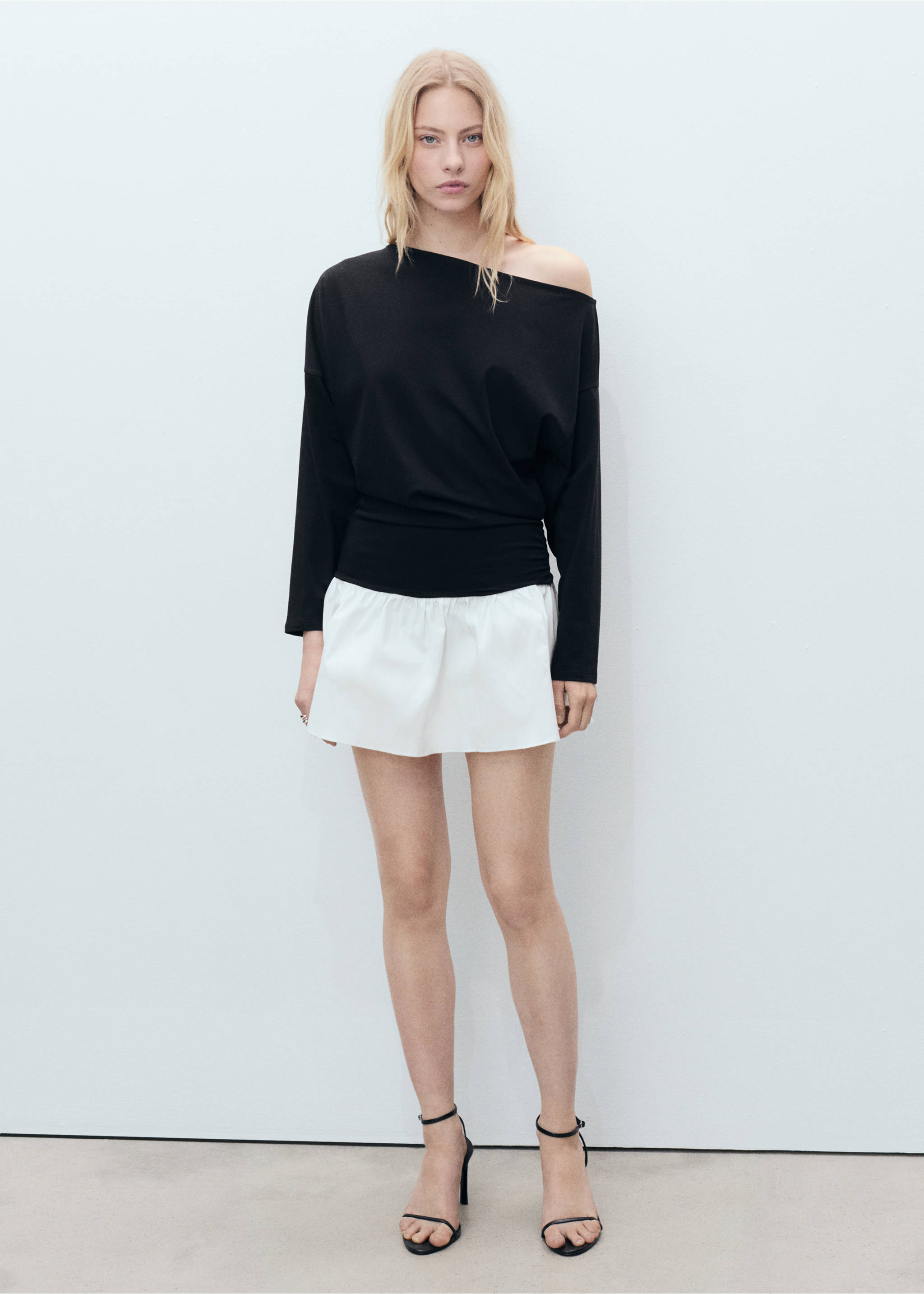 Short combined fabric draped dress - General plane, Black. Ref: 87085767-00.