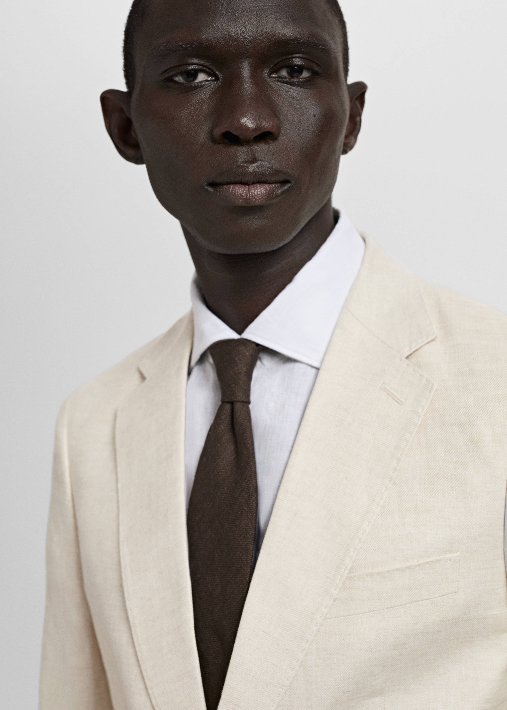 Amalfi 100% linen slim-fit suit jacket - Details of the article 1