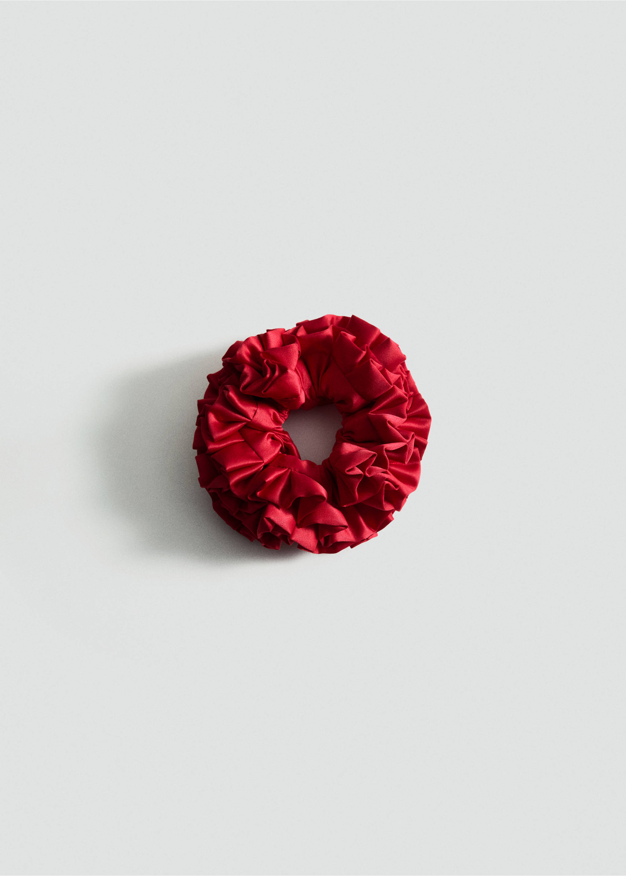 Mini ruffled scrunchie - Article without model, Red. Ref: 87085926-00.