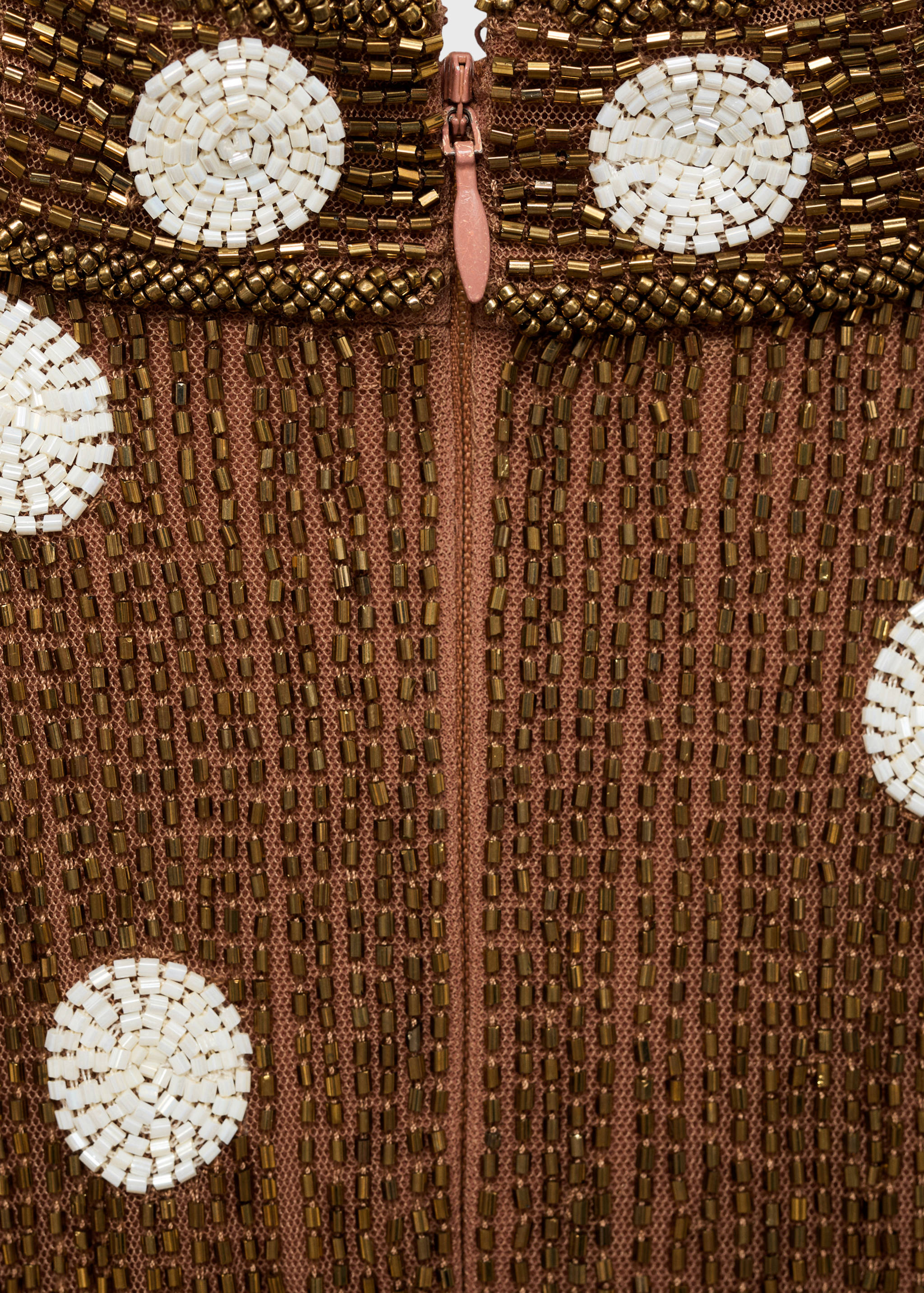 Halterkleid mit Punkten und Schmucksteinen - Detail des Artikels 0