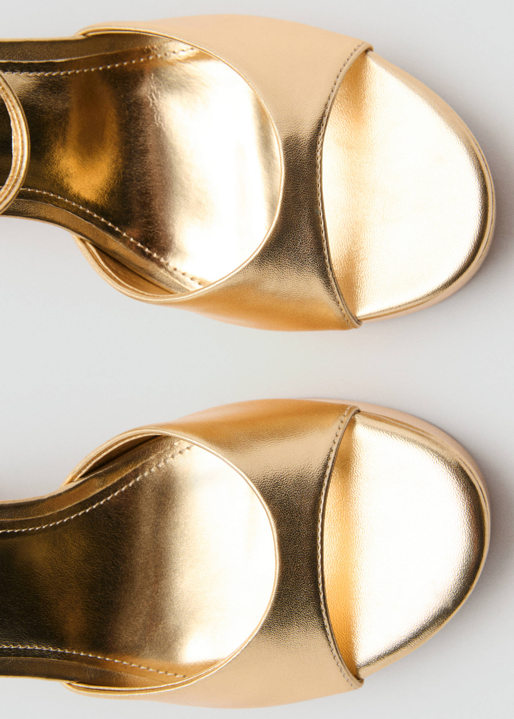 Sandalia tacón efecto metalizado - Detalle del artículo 3