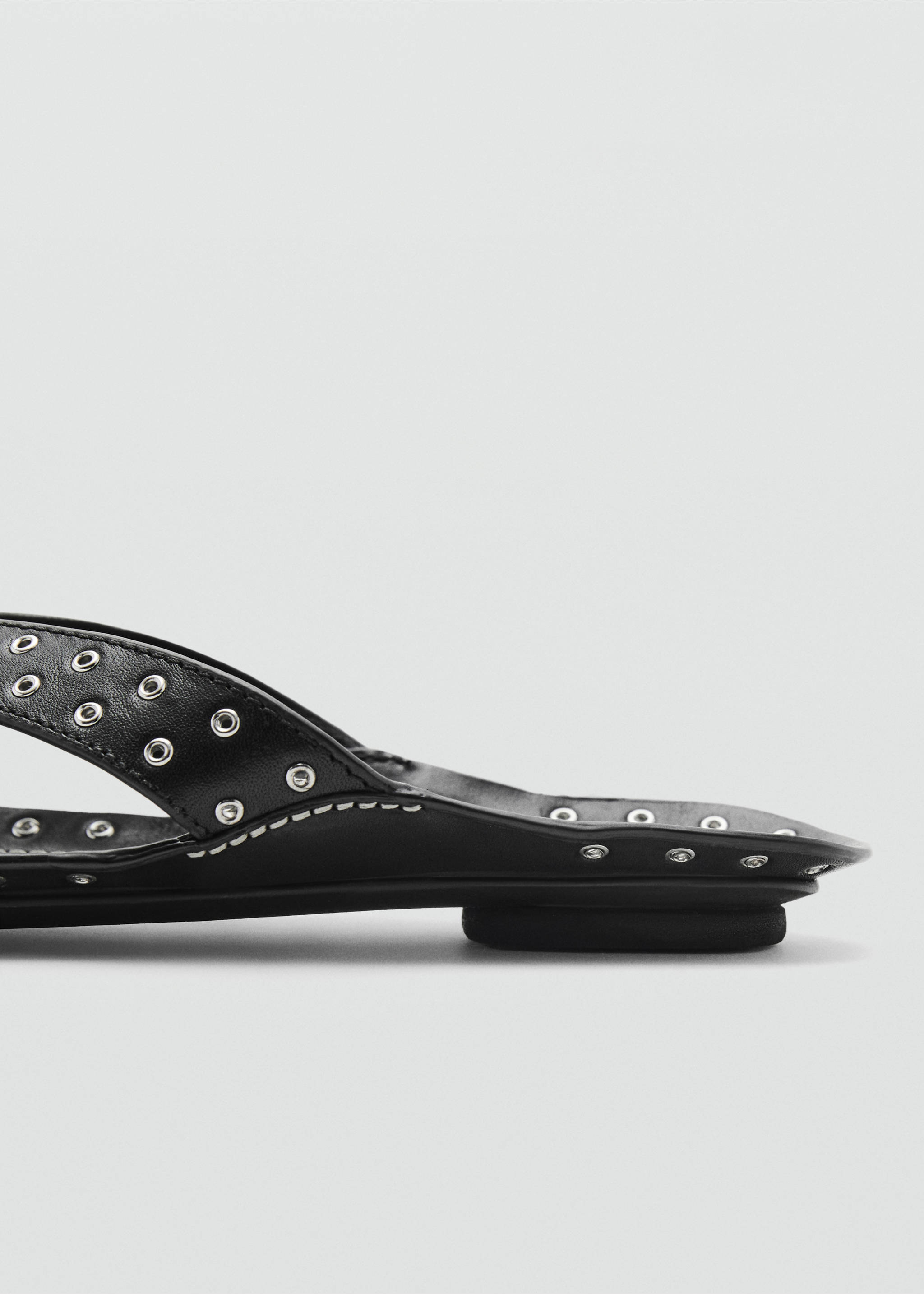 Leather sandals with eyelets - Details of the article 2, Black. Ref: 87085940-00.