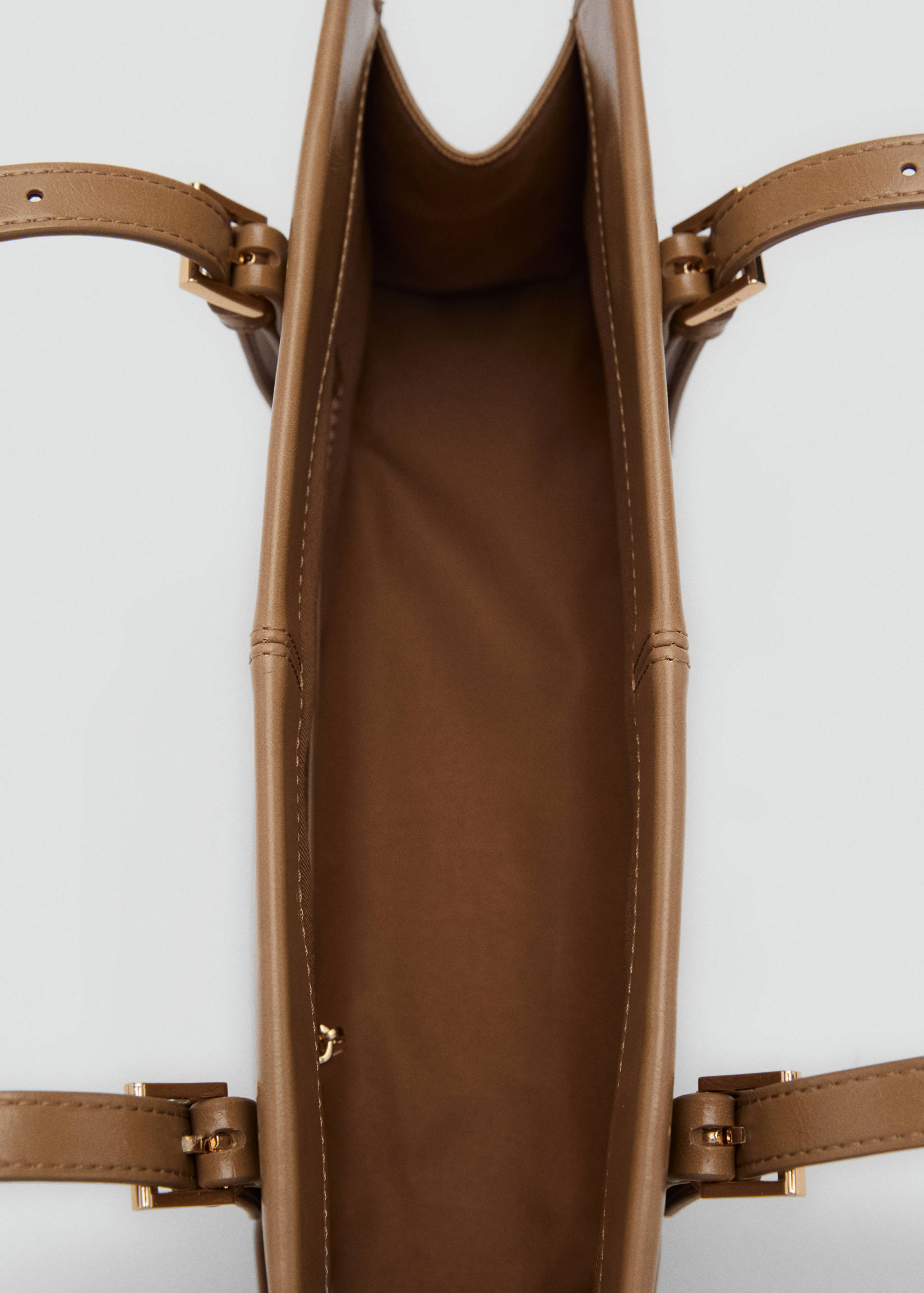 Shoulder bag with buckles - Details of the article 3