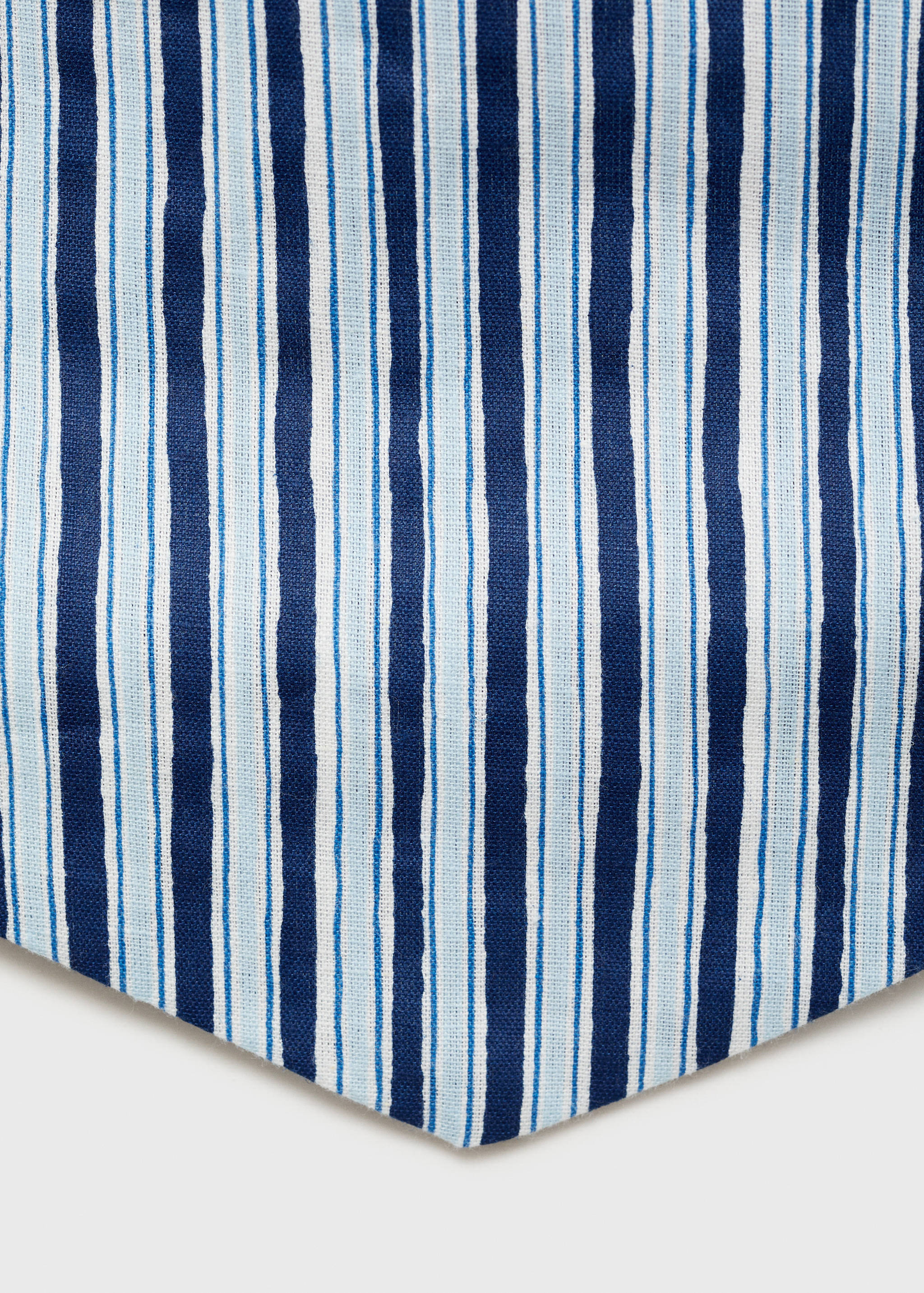 V-neck bandana top - Details of the article 8