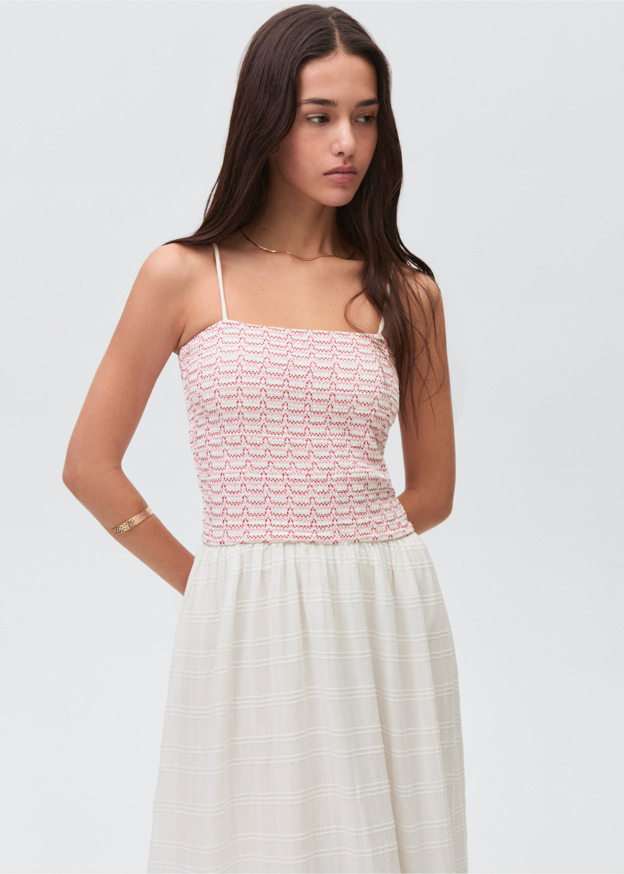 Lange jurk met geborduurd detail - Middenvlak, Gebroken wit. Ref: 87086338-00.