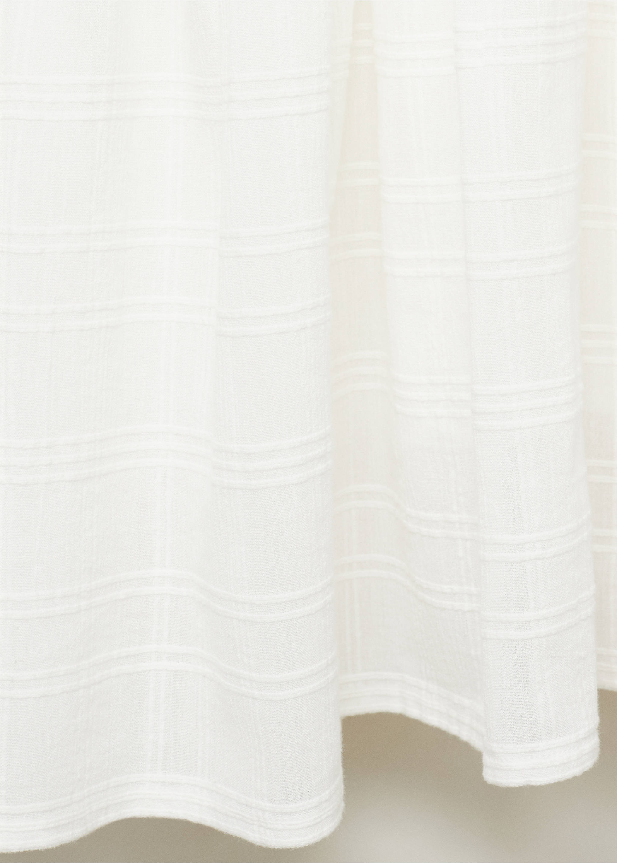 Lange jurk met geborduurd detail - Detail van het artikel 0, Gebroken wit. Ref: 87086338-00.