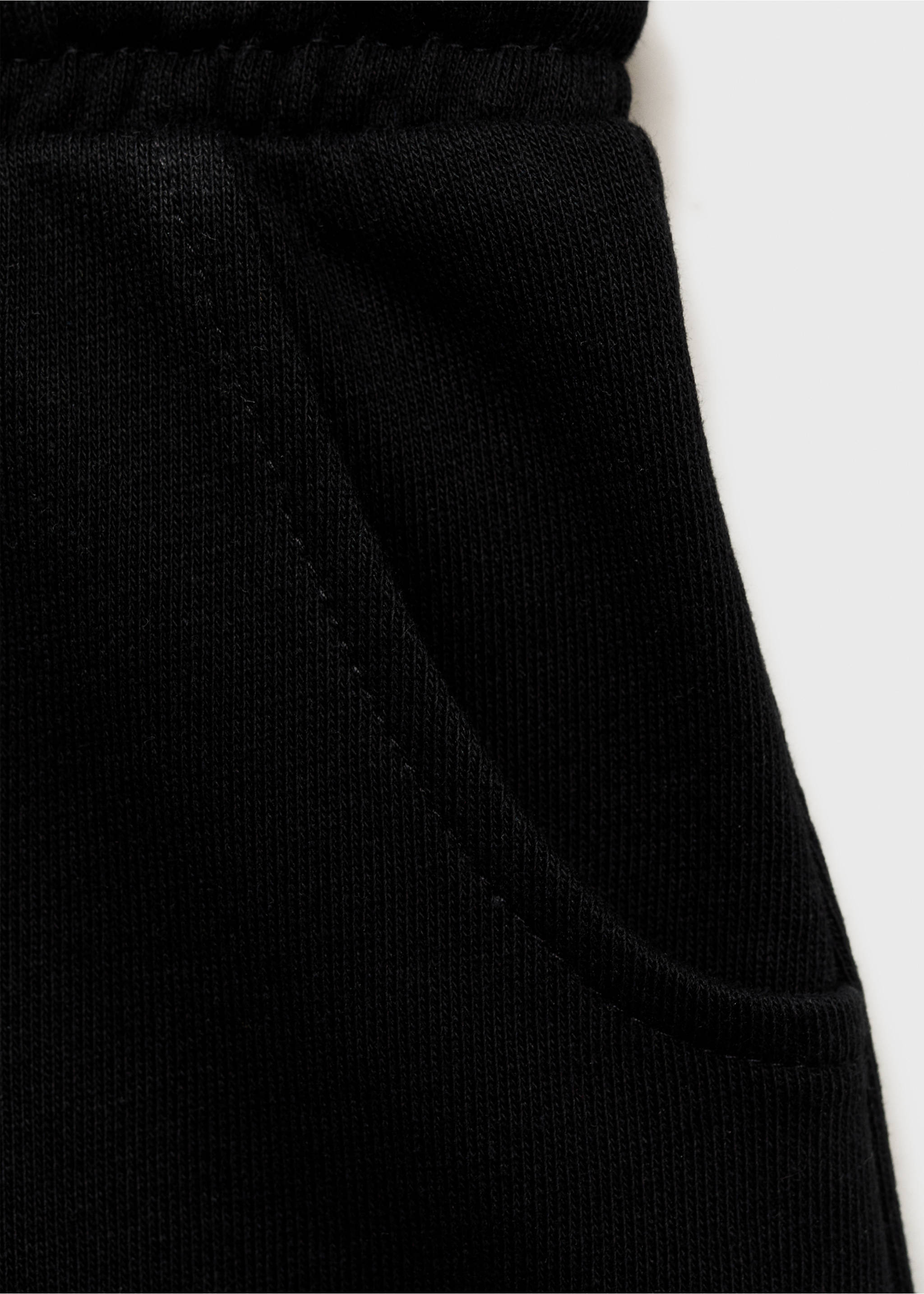 Cotton shorts with elastic waist - Details of the article 0, Black. Ref: 87086342-00.