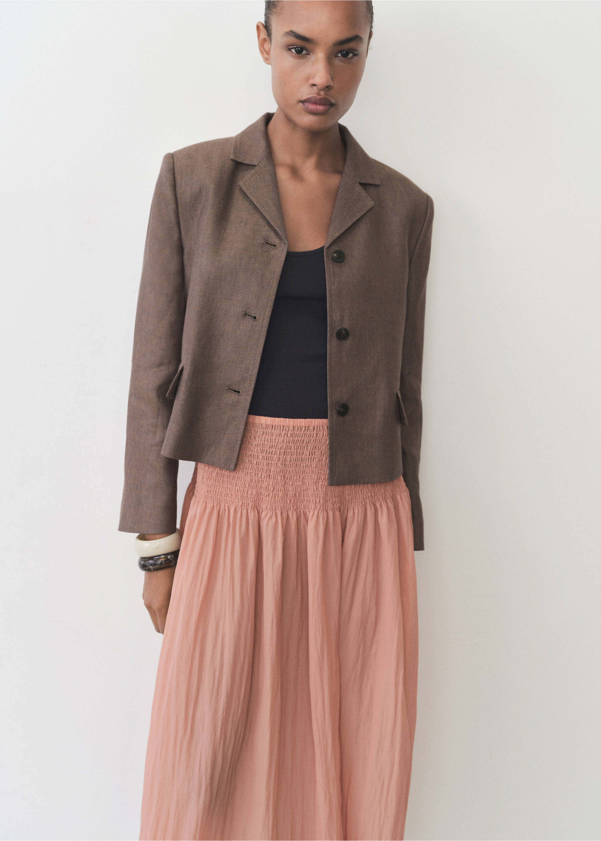 Falda midi panel fruncido - Detalle del artículo 1, Rosa pastel. Ref: 87086344-00.