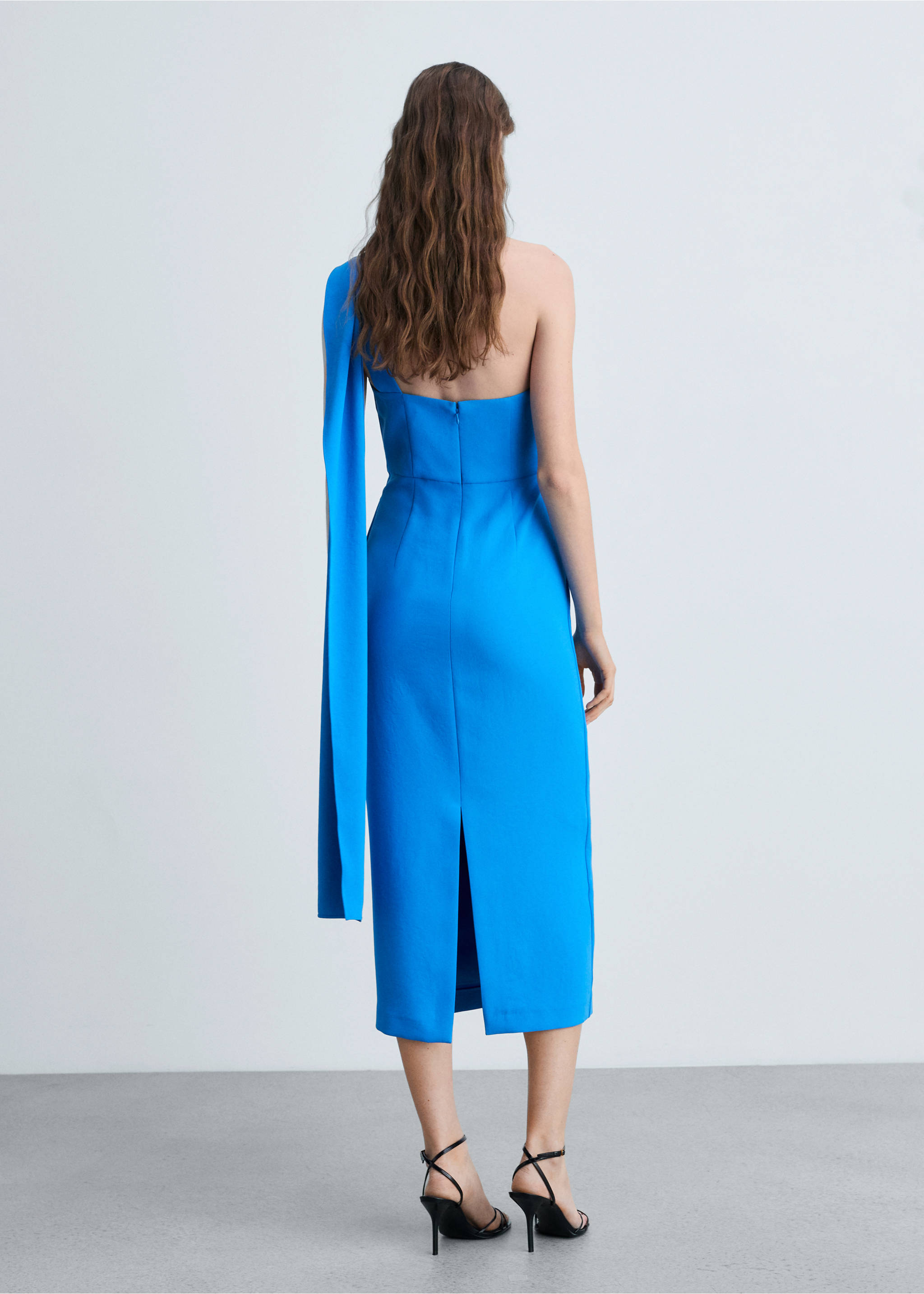 Asymmetrical bow-neck dress - Reverse of the article, Blue. Ref: 87086350-00.