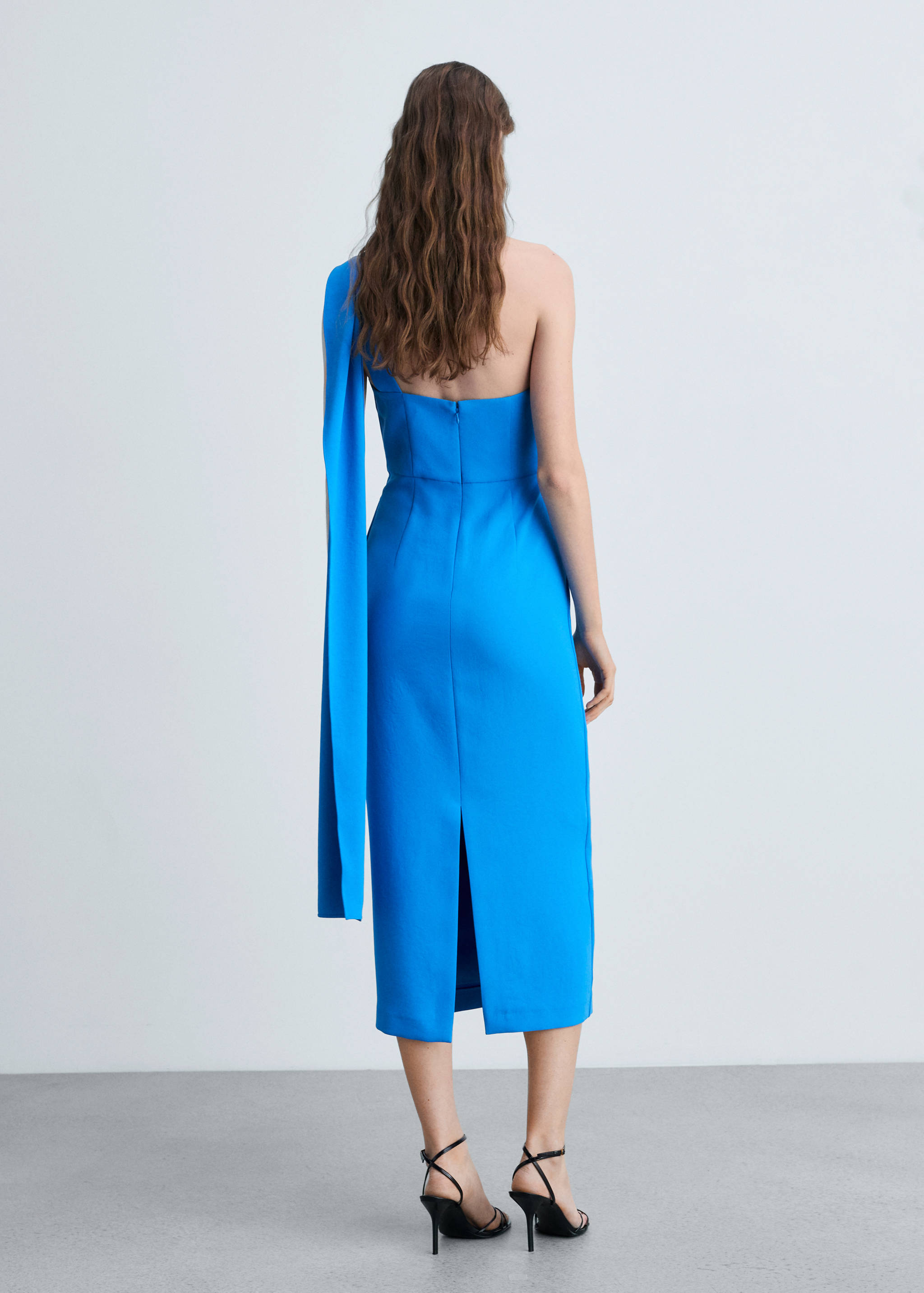 Asymmetrisk klänning krage med rosett - Artikelns baksida