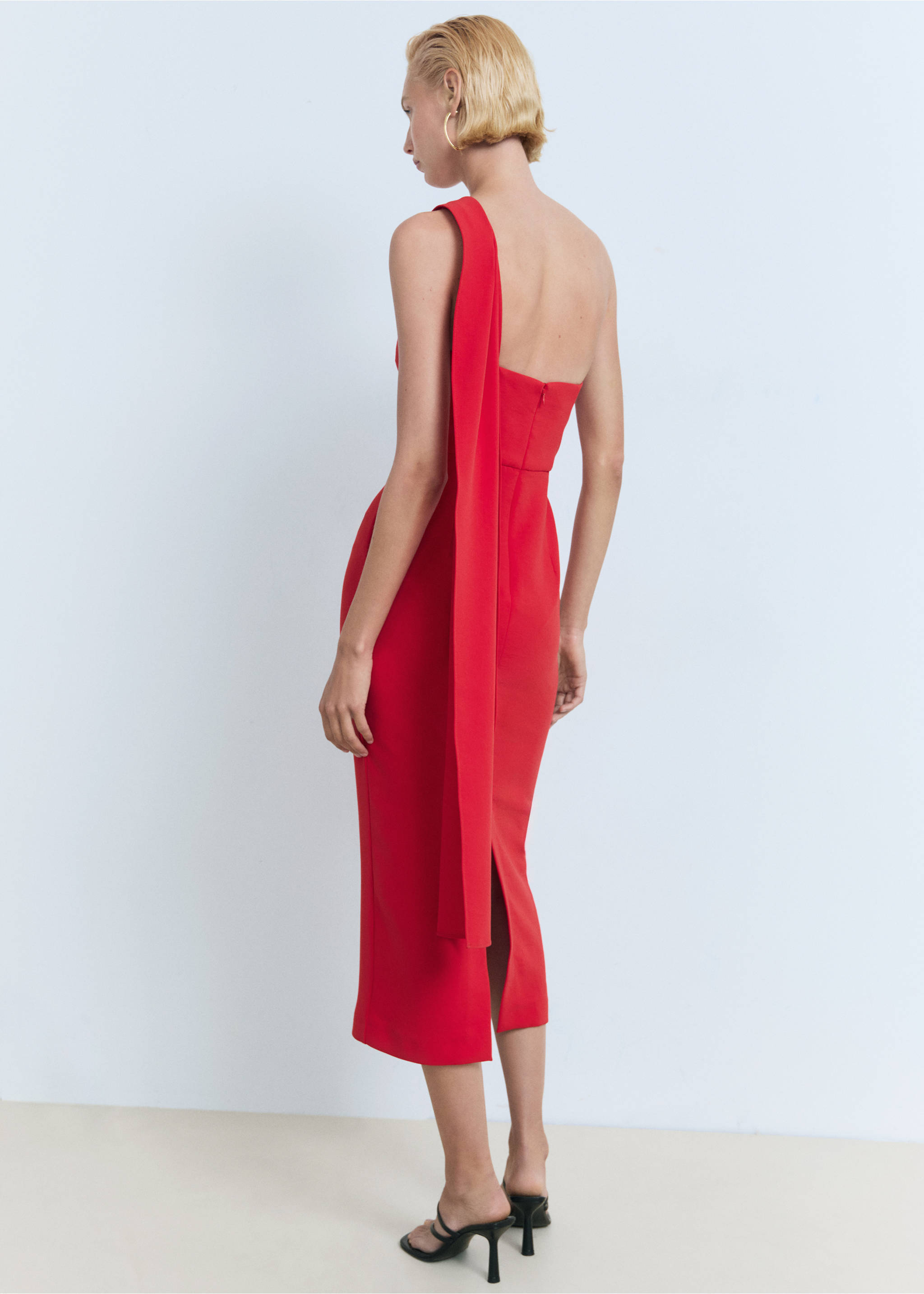 Vestido assimétrico de gola com laço - Verso do artigo, Vermelho. Ref: 87086350-00.