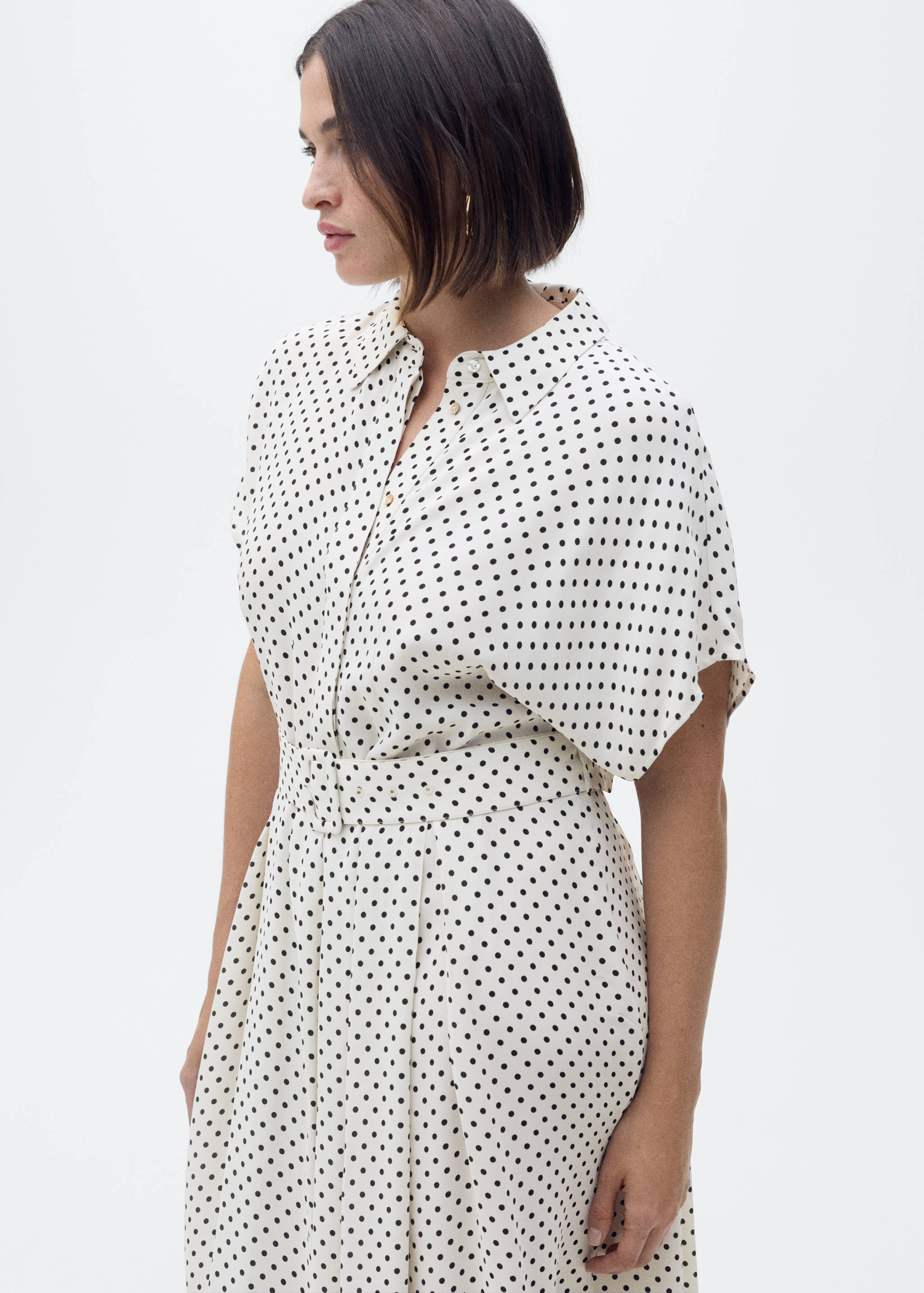 Polka-dot dress with belt - Details of the article 5