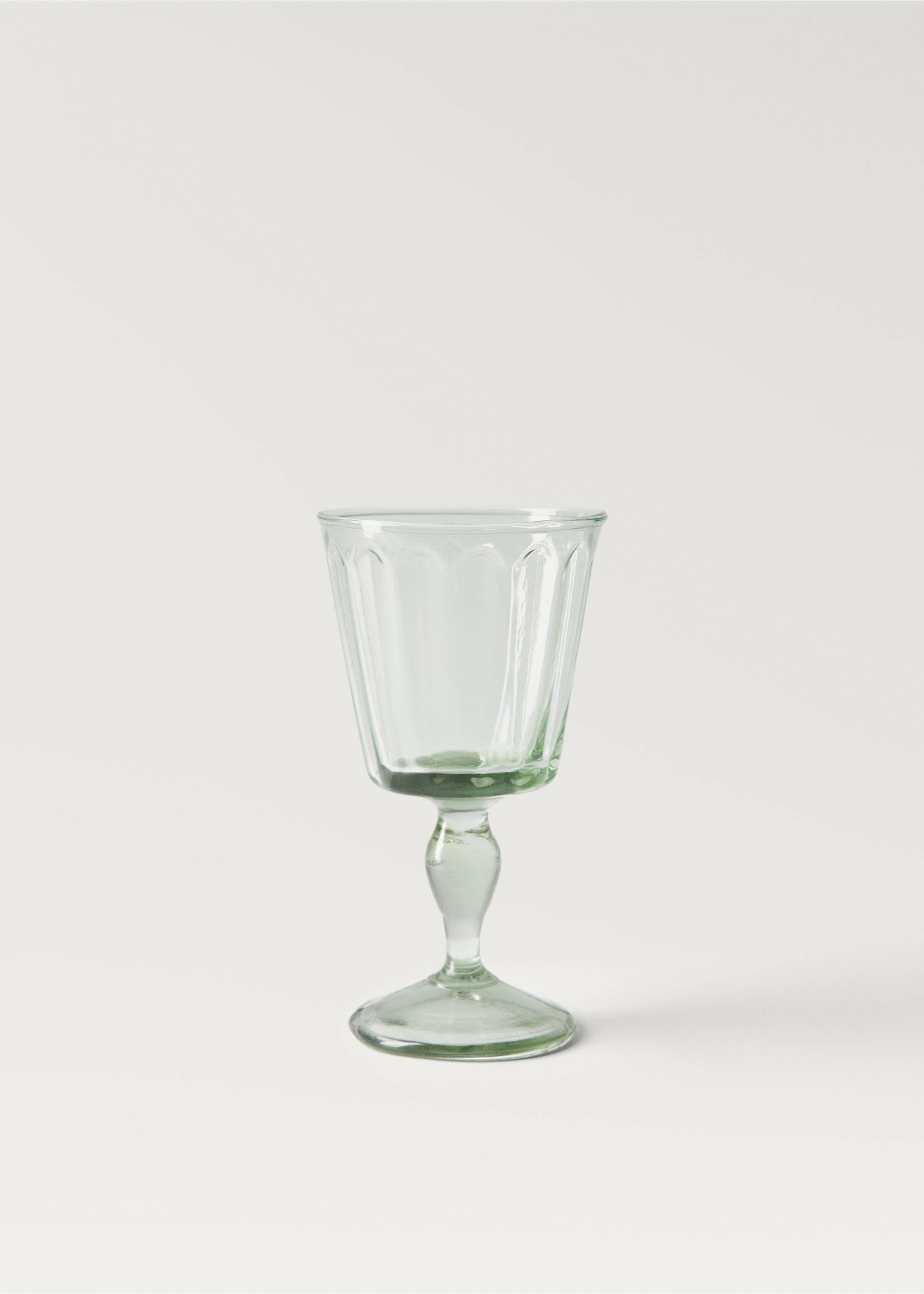 Embossed recycled glass goblet - Article without model, Ice Grey. Ref: 87086366-00.