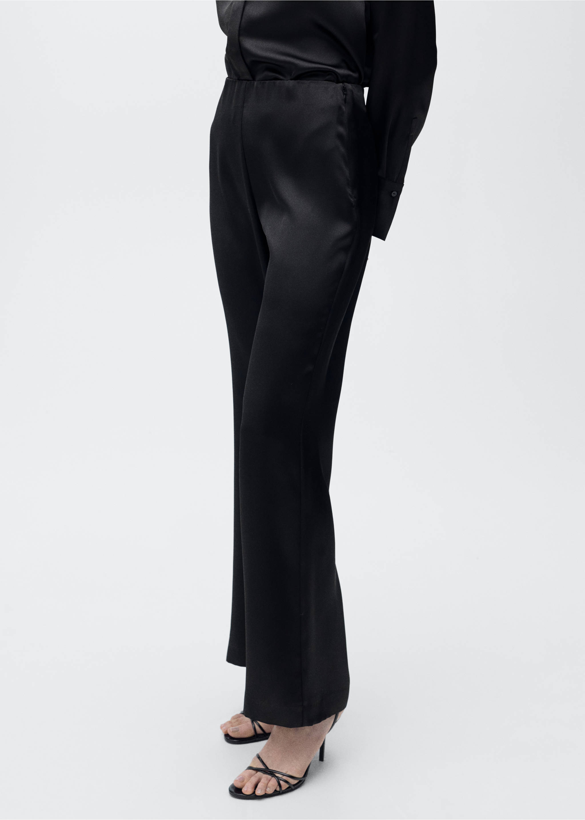 Satin straight-fit trousers - Medium plane, Black. Ref: 87086710-00.
