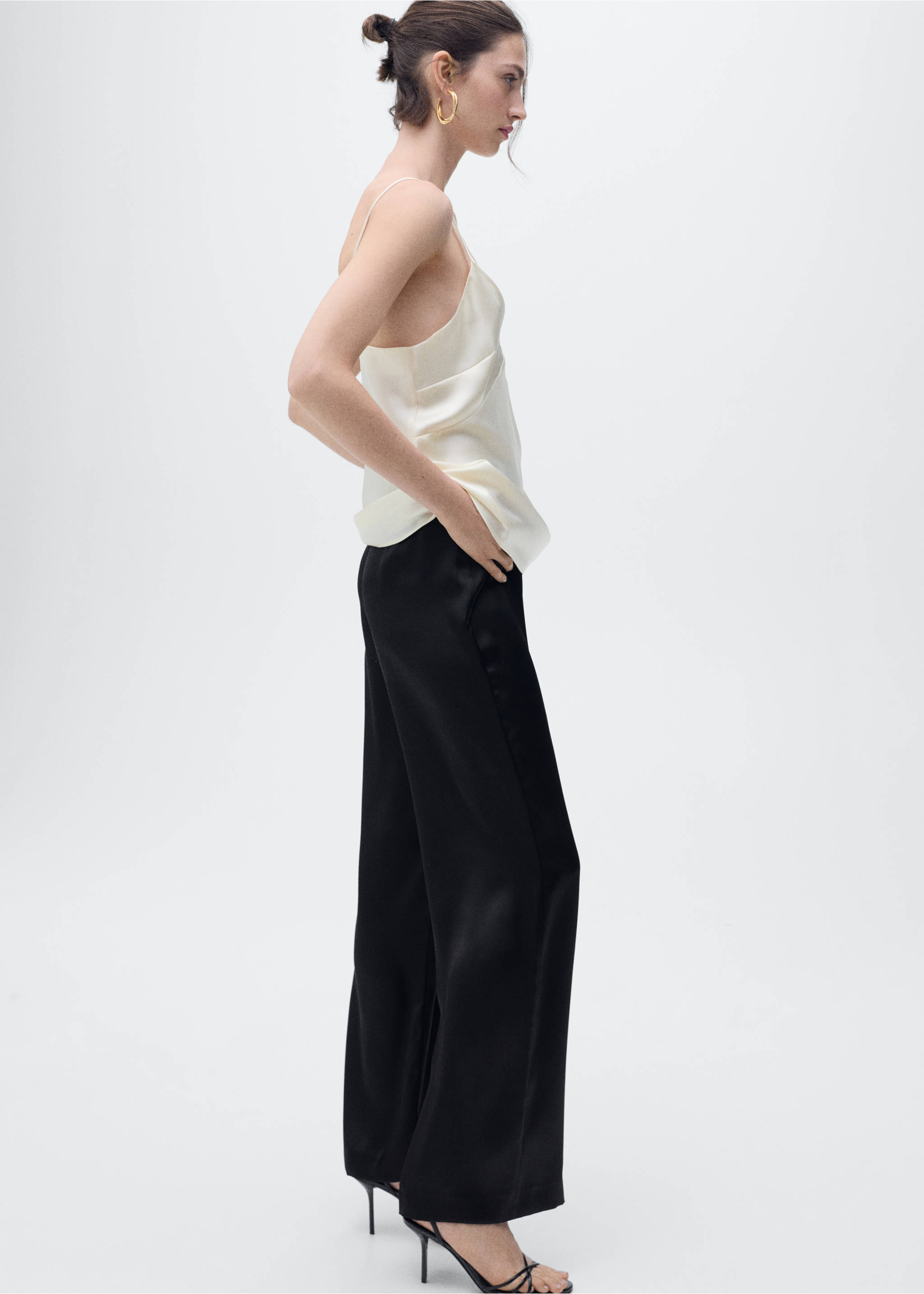 Satin straight-fit trousers - Details of the article 6, Black. Ref: 87086710-00.