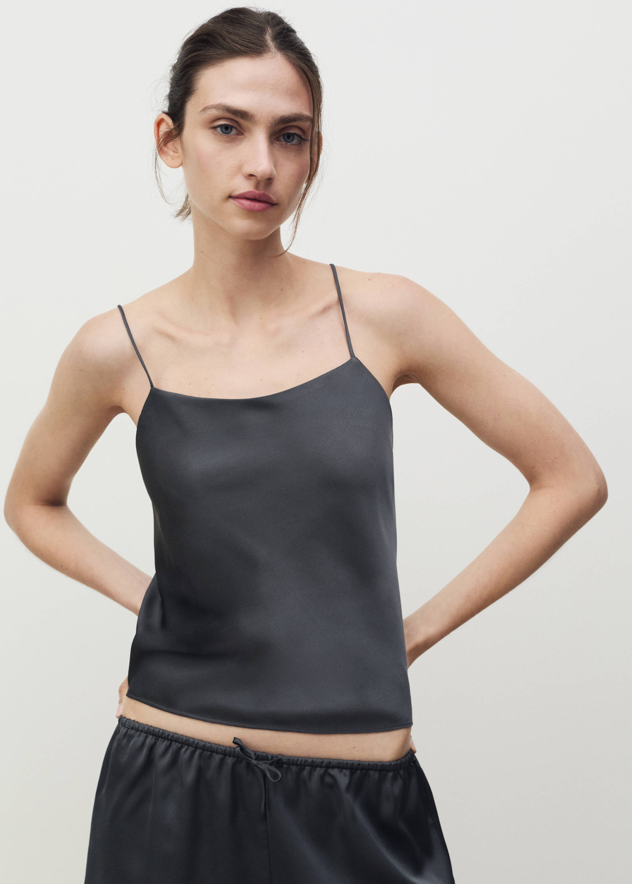 Satiniertes Trägertop - Mittlere Ansicht
