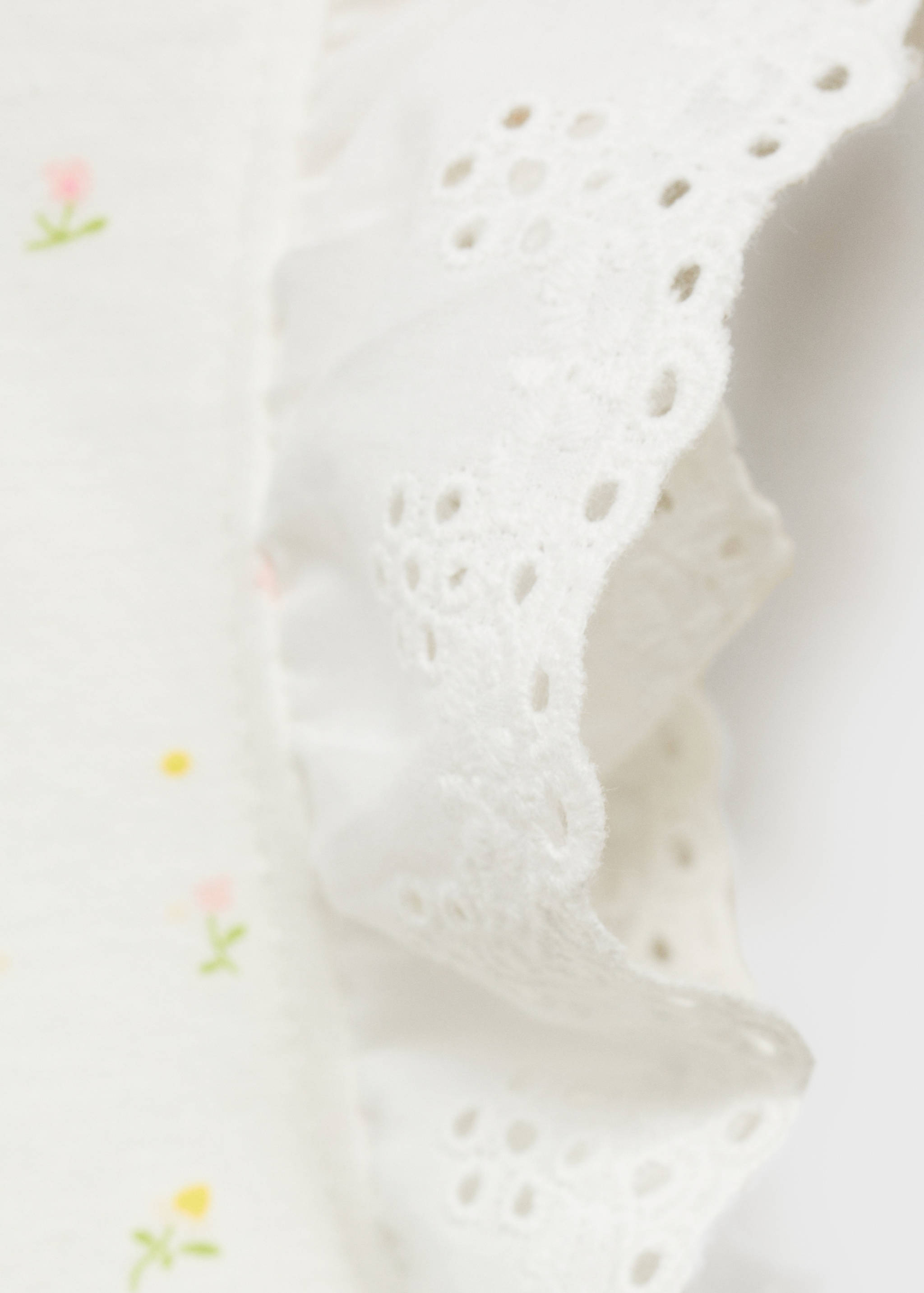 Floral cotton pyjamas - Details of the article 0