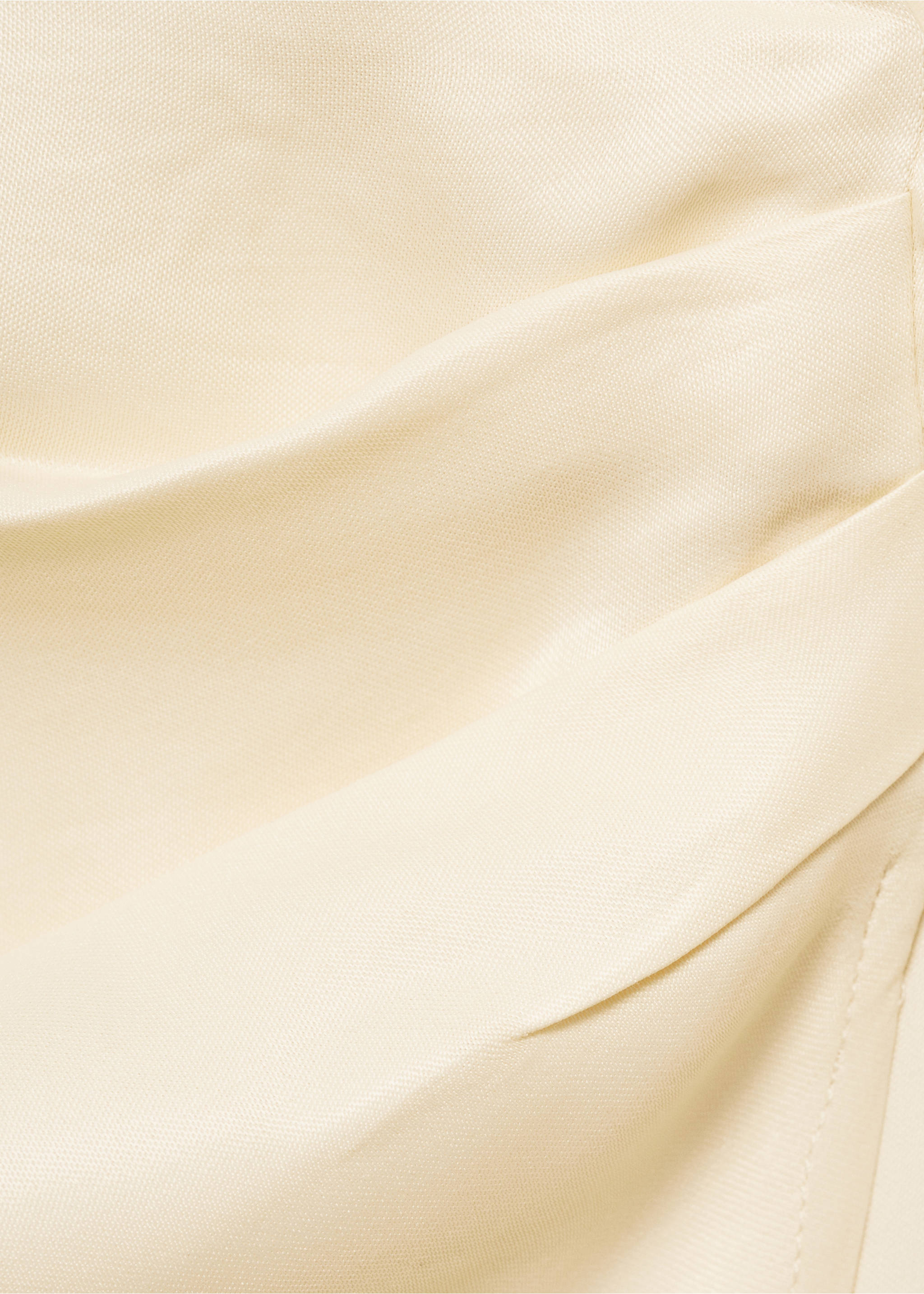 Wrap midi-dress with knot - Details of the article 8, Ecru. Ref: 87086719-00.