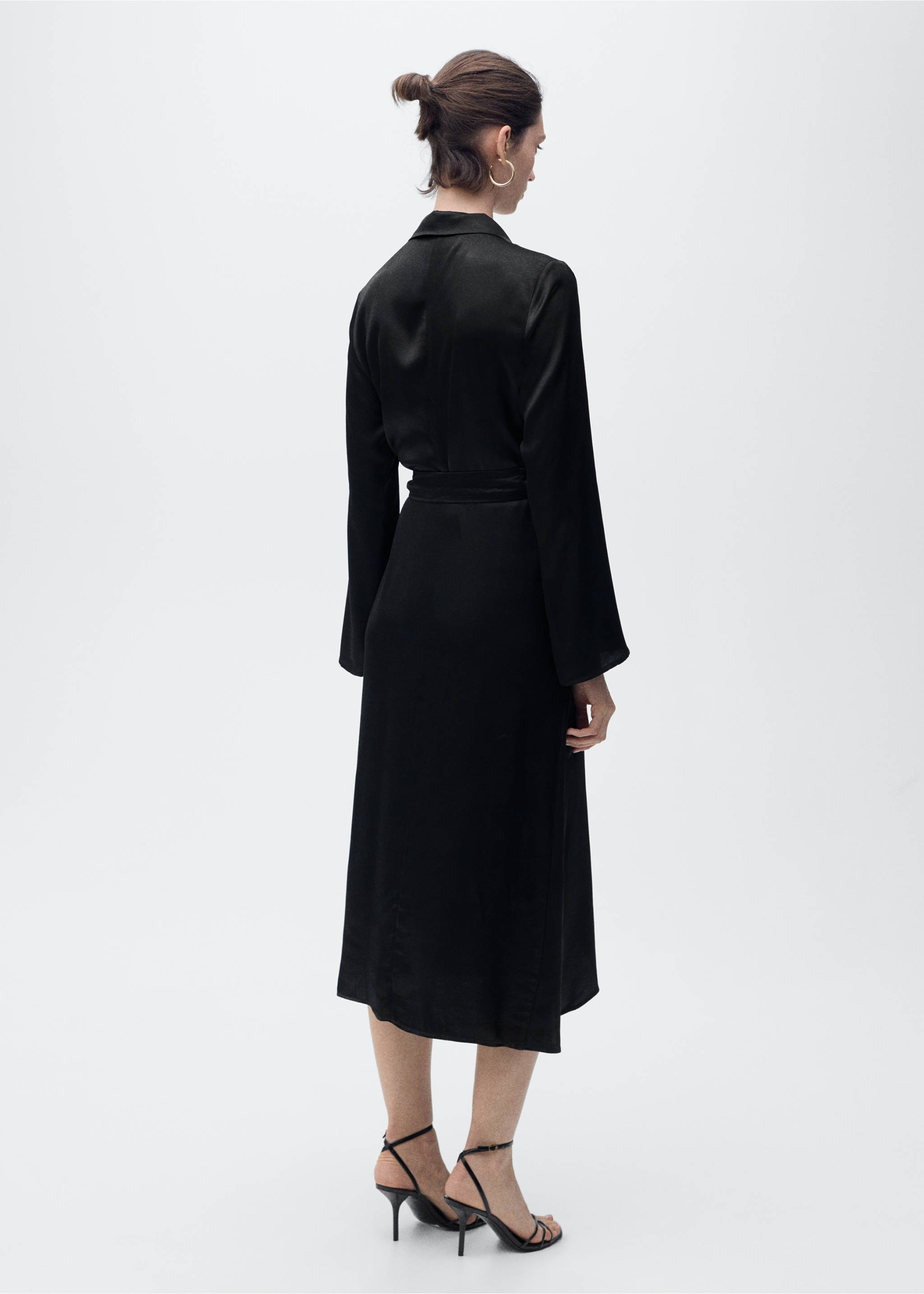 Midi-Kleid mit Knoten - Rückseite des Artikels, Schwarz. Ref: 87086719-00.