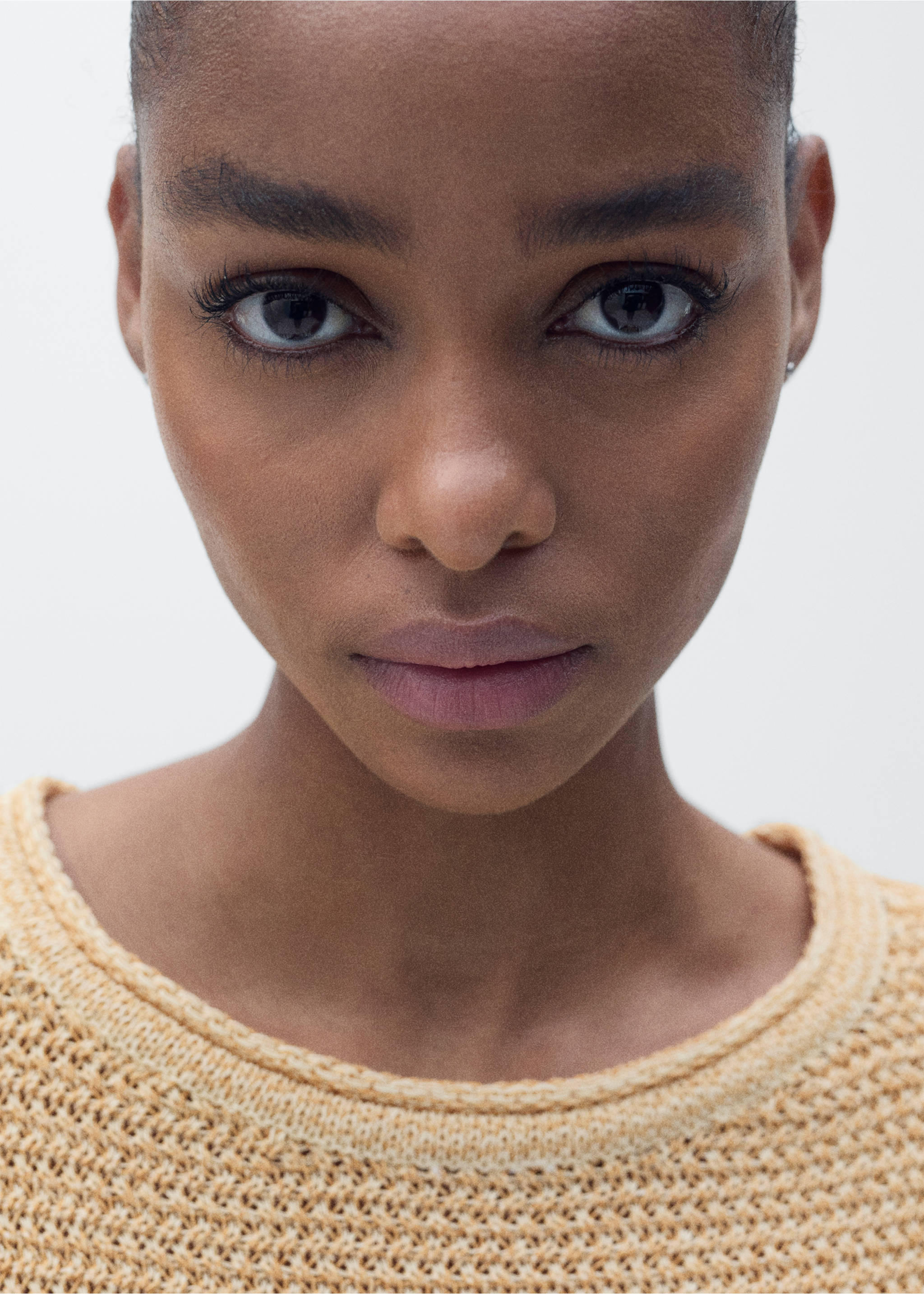 Kurzärmliger Grobstrickpullover - Detail des Artikels 1, Mittelbraun. Ref: 87087164-00.