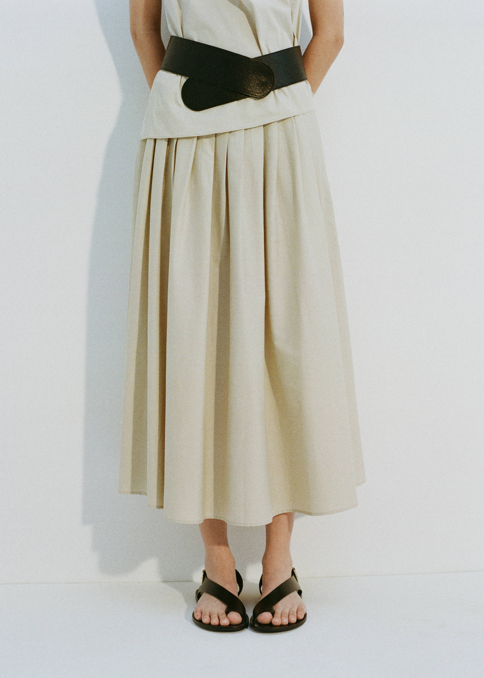 Gonna svasata dettaglio pinces - Dettaglio dell'articolo 7