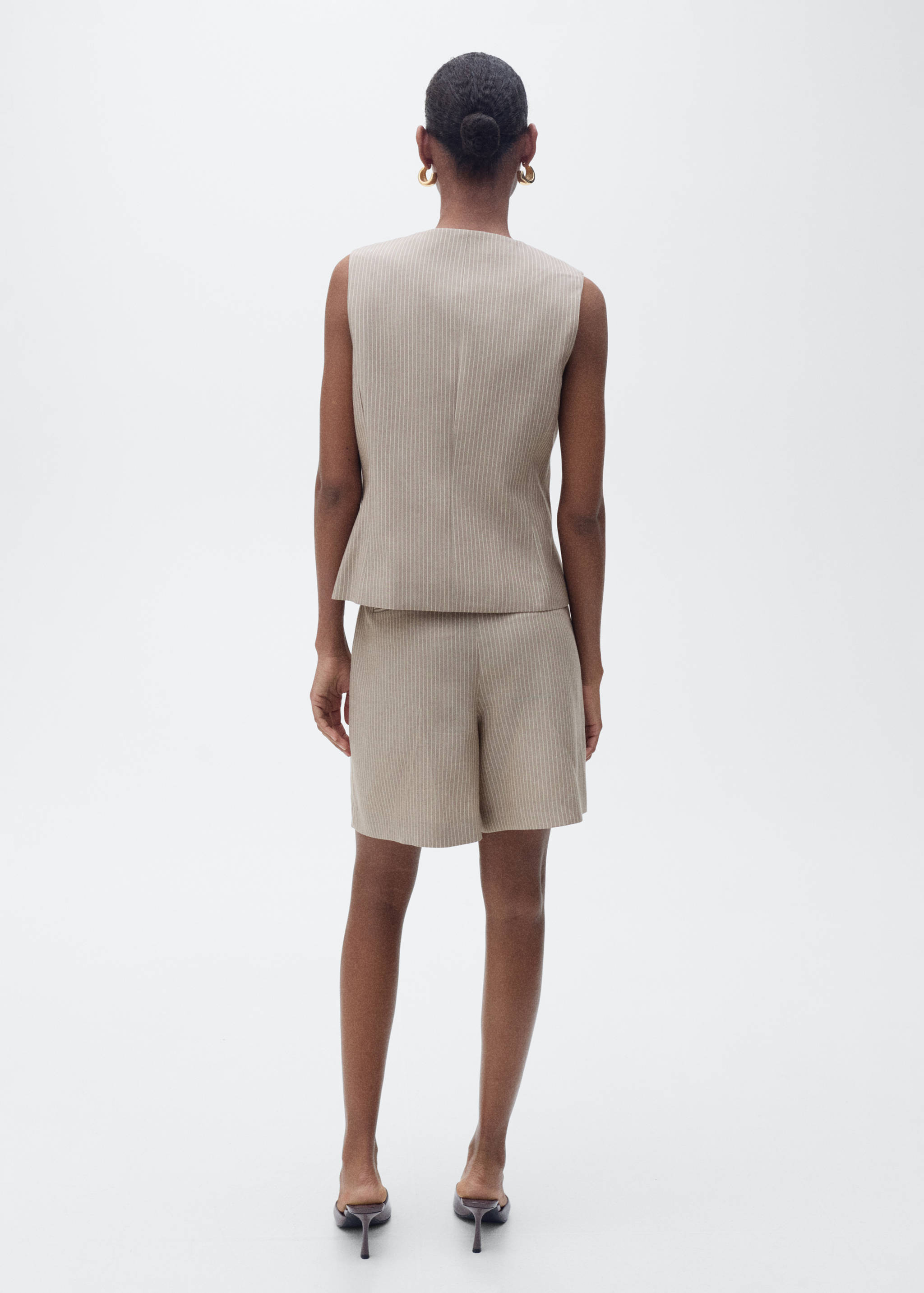 Striped suit bermuda shorts - Reverse of the article